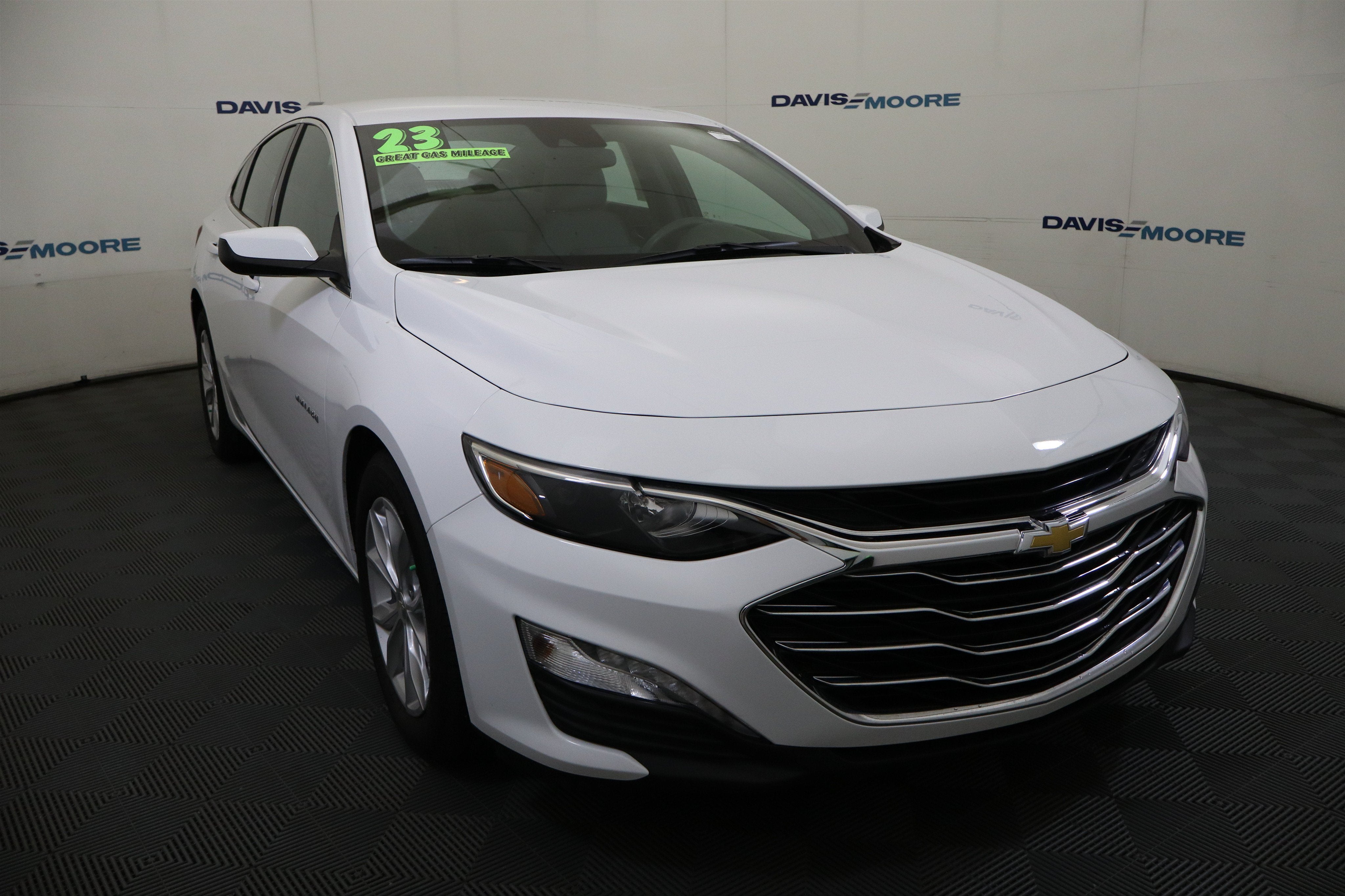 2023 Chevrolet Malibu 1LT - Photo 3