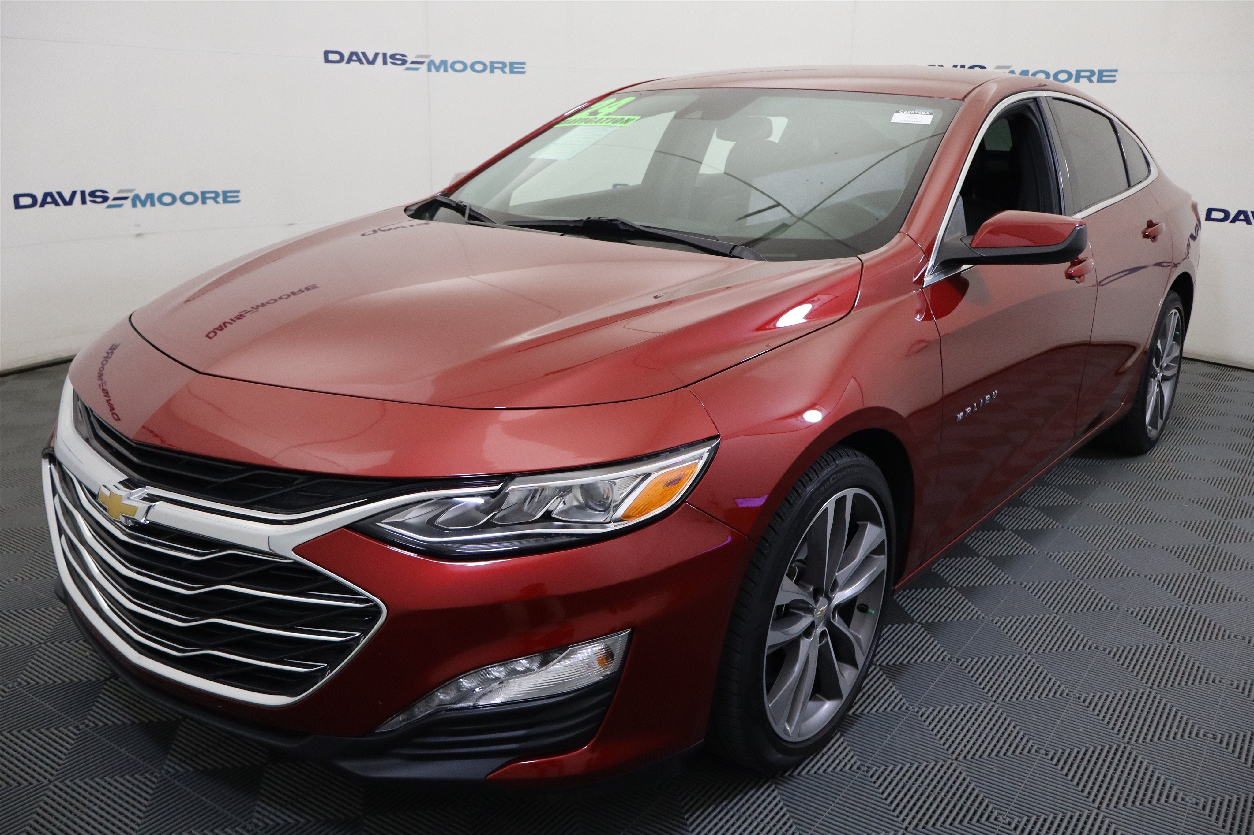 2024 Chevrolet Malibu 2LT - Photo 12