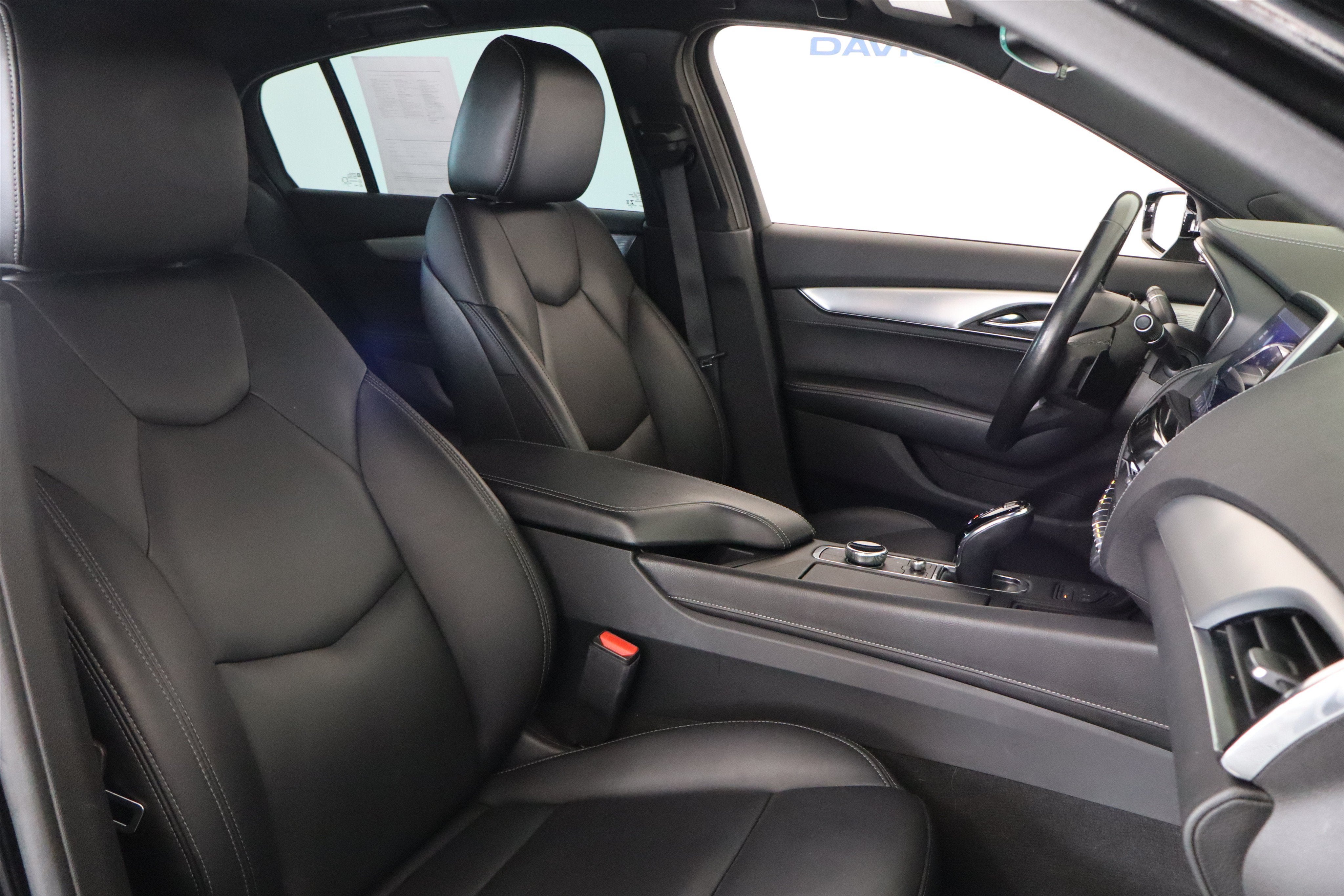 2023 Cadillac CT5 Luxury