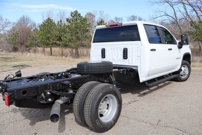 2026 Chevrolet Silverado 3500HD CC Work Truck Crew Cab 4WD