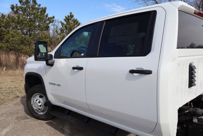 2026 Chevrolet Silverado 3500HD CC Work Truck Crew Cab 4WD