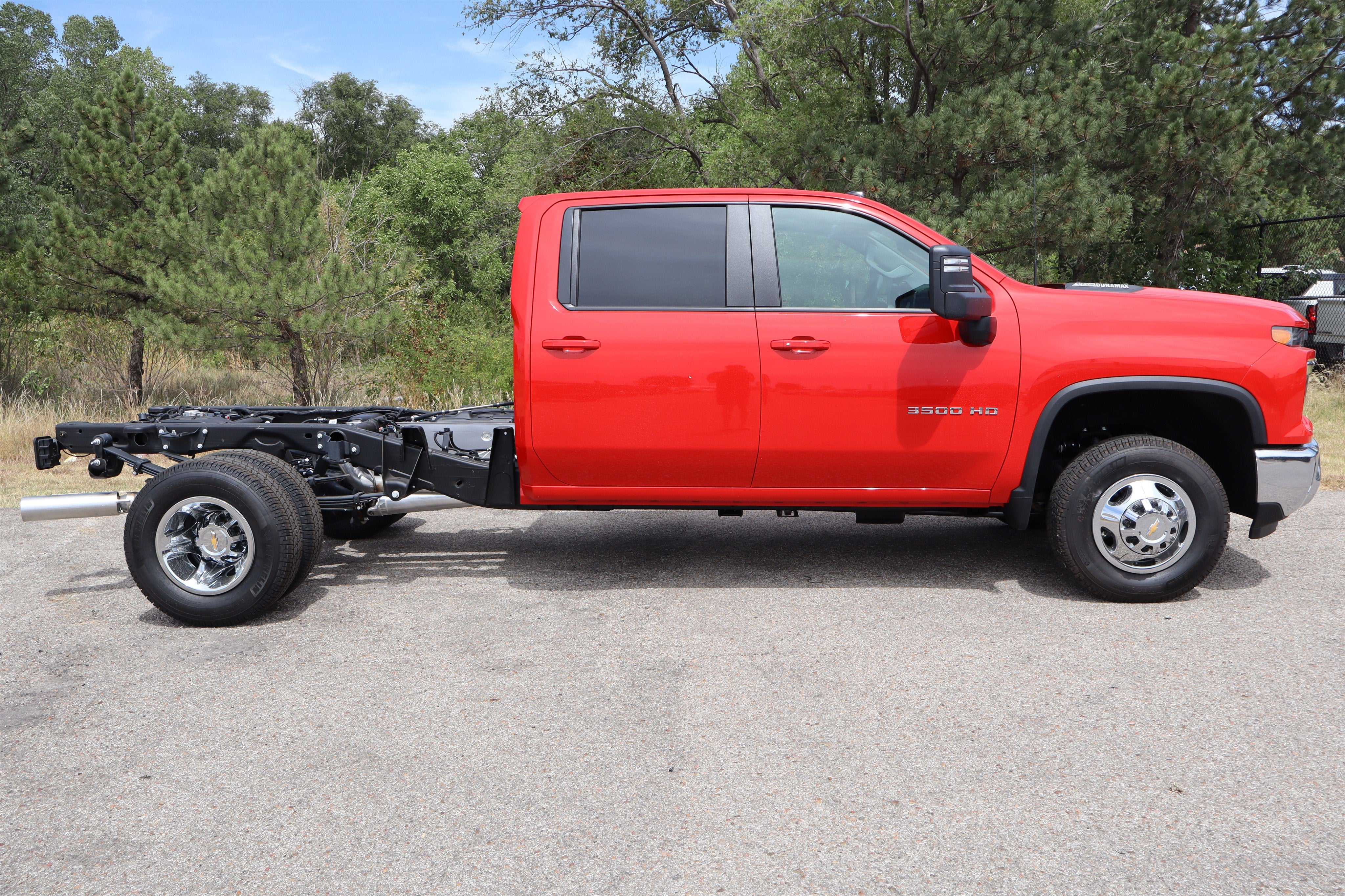 2026 Chevrolet Silverado 3500HD LT Crew Cab 4WD
