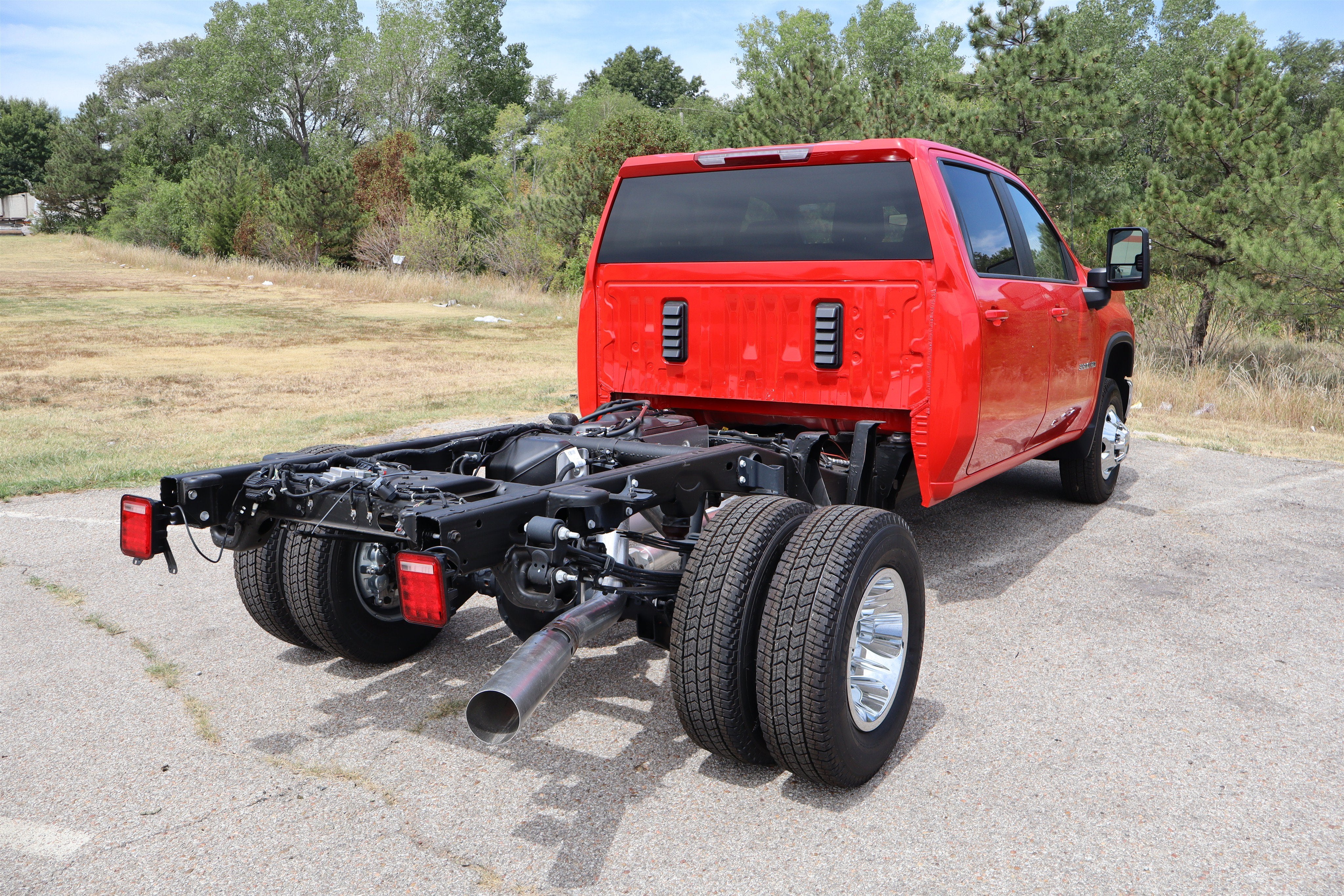 2026 Chevrolet Silverado 3500HD LT Crew Cab 4WD