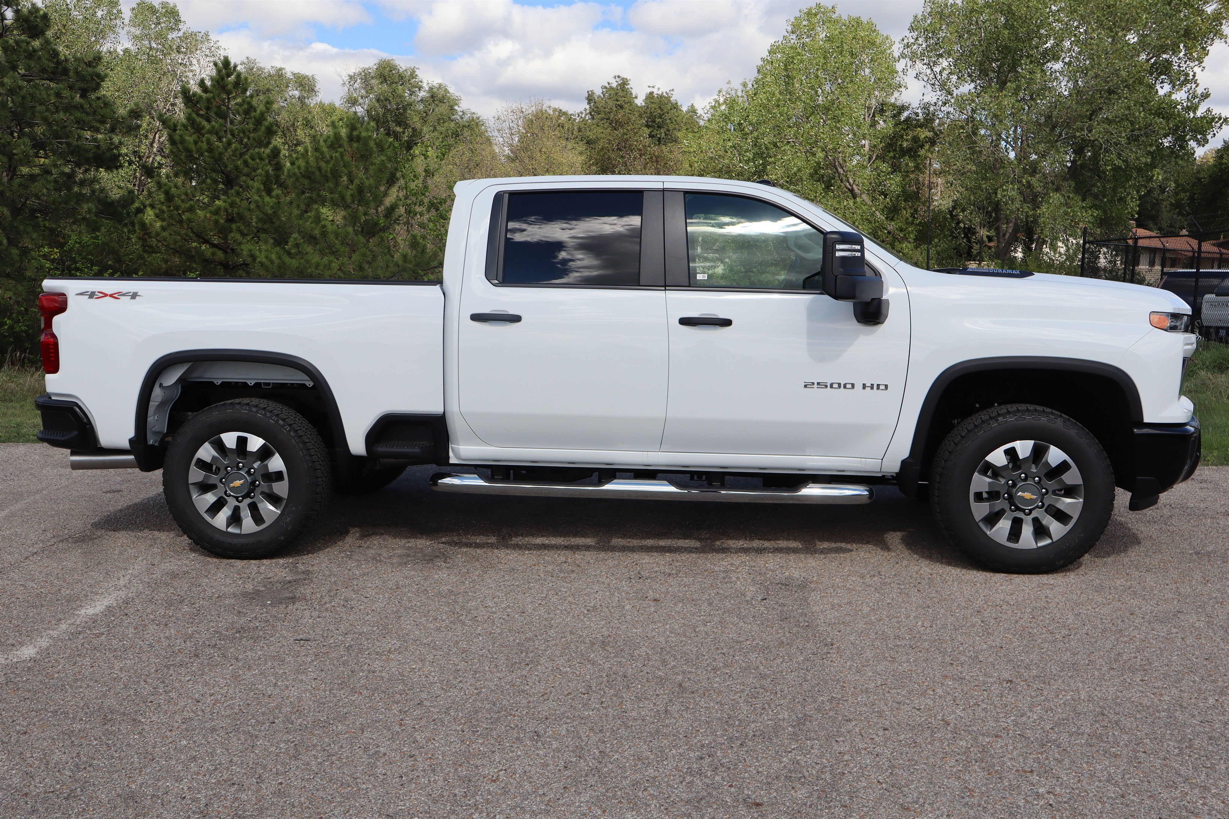 2026 Chevrolet Silverado 2500HD Custom Crew Cab 4WD