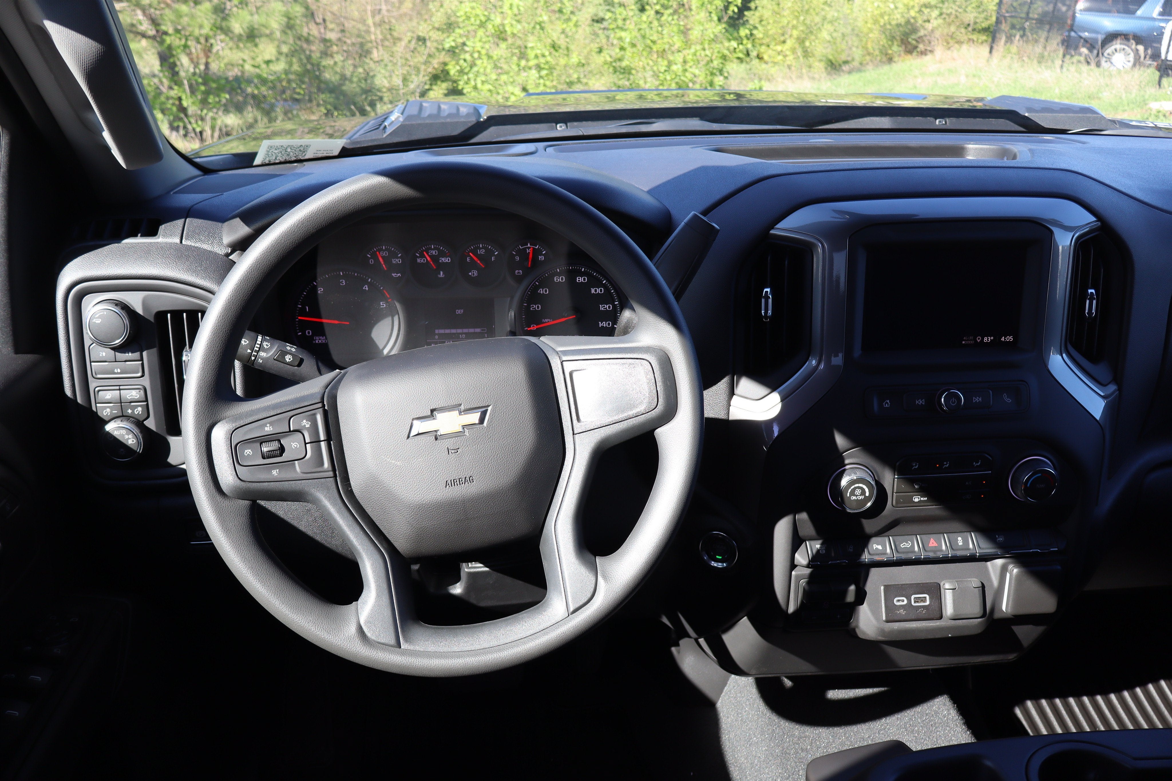 2026 Chevrolet Silverado 2500HD Custom Crew Cab 4WD