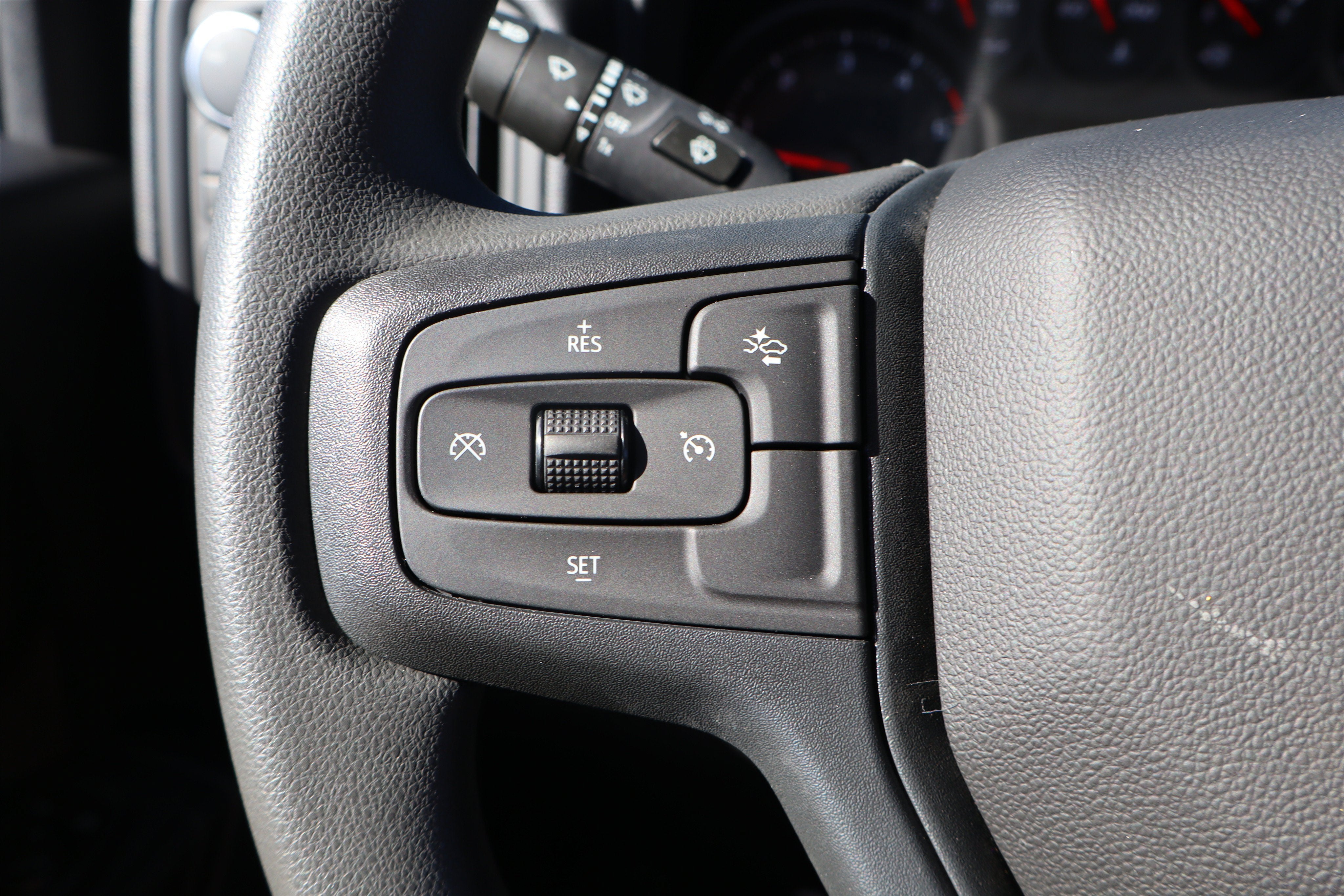 2026 Chevrolet Silverado 2500HD Custom Crew Cab 4WD