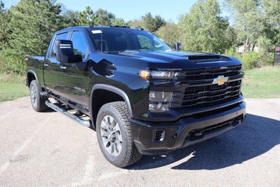 2026 Chevrolet Silverado 2500HD Custom Crew Cab 4WD