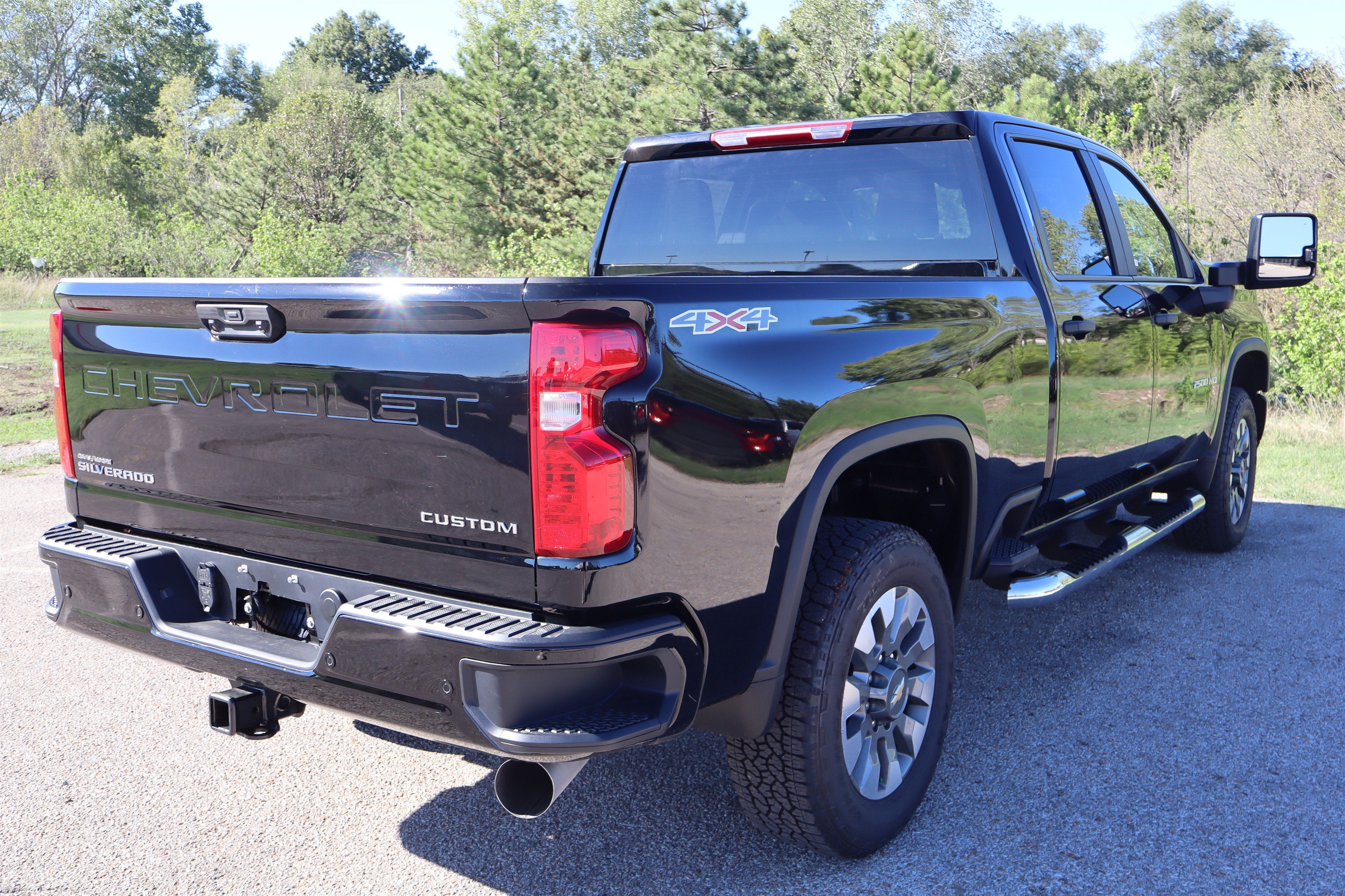 2026 Chevrolet Silverado 2500HD Custom Crew Cab 4WD
