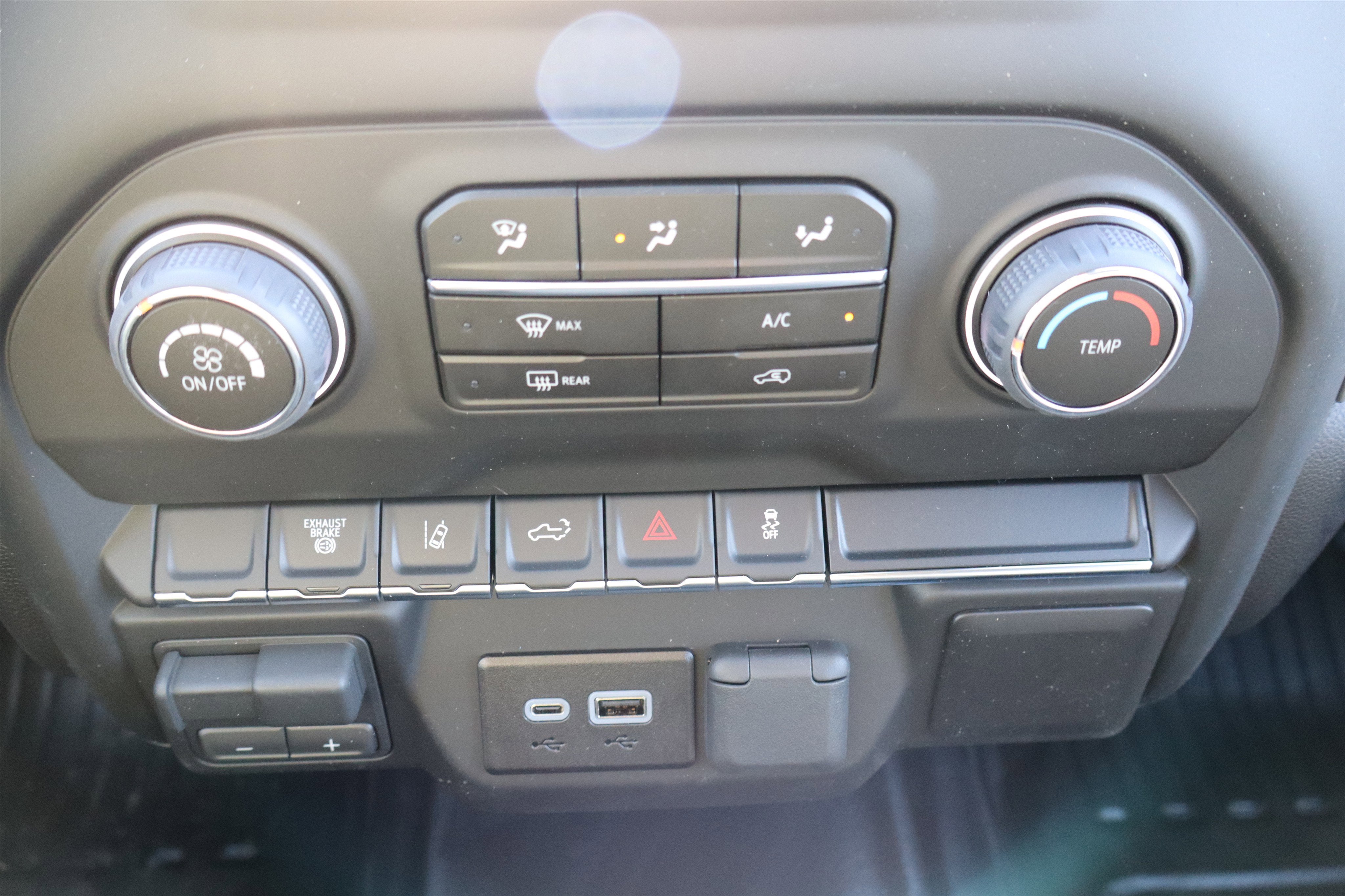 2026 Chevrolet Silverado 2500HD Work Truck Crew Cab 4WD