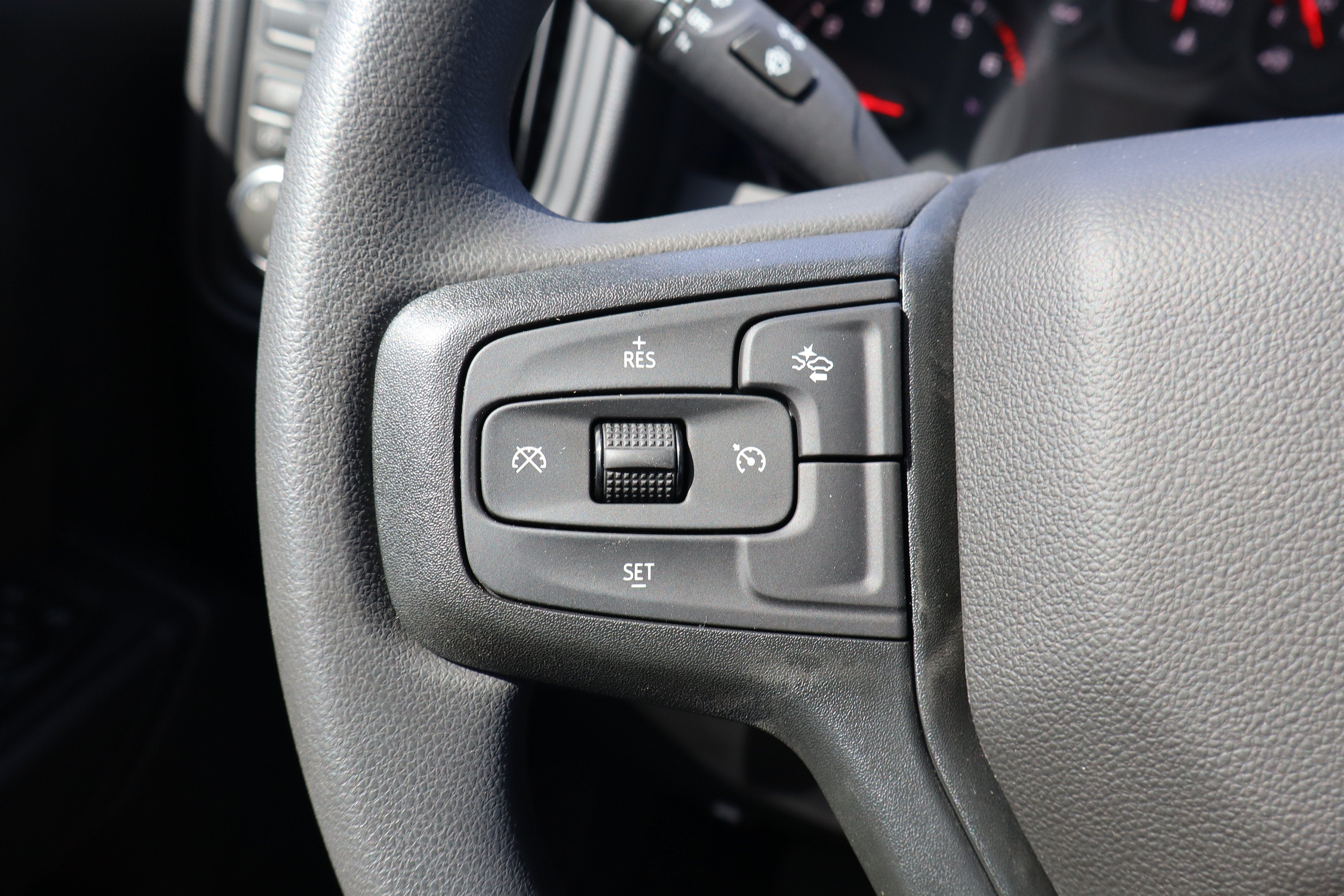 2026 Chevrolet Silverado 2500HD Custom Crew Cab 4WD