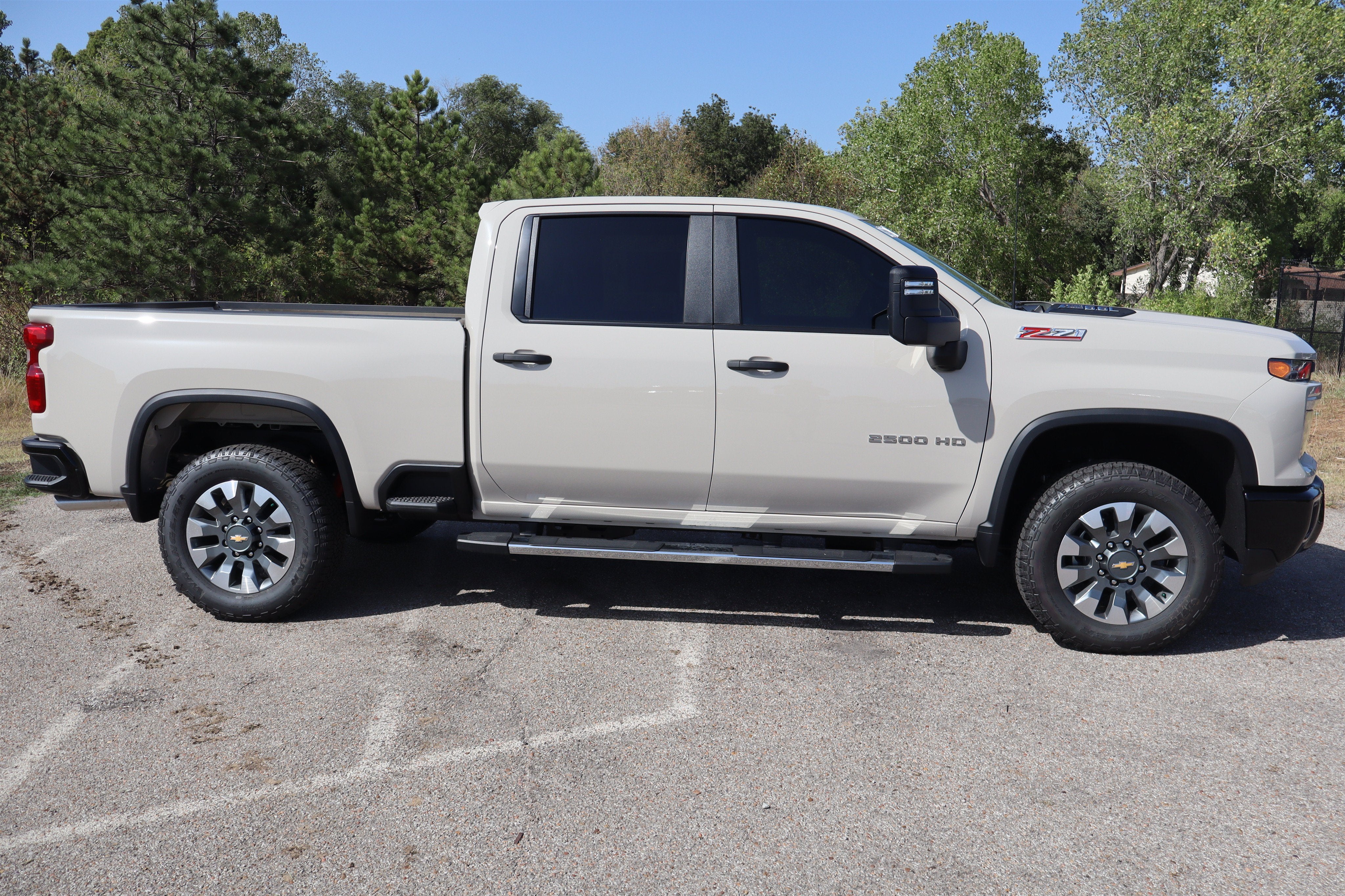 2026 Chevrolet Silverado 2500HD Custom Crew Cab 4WD
