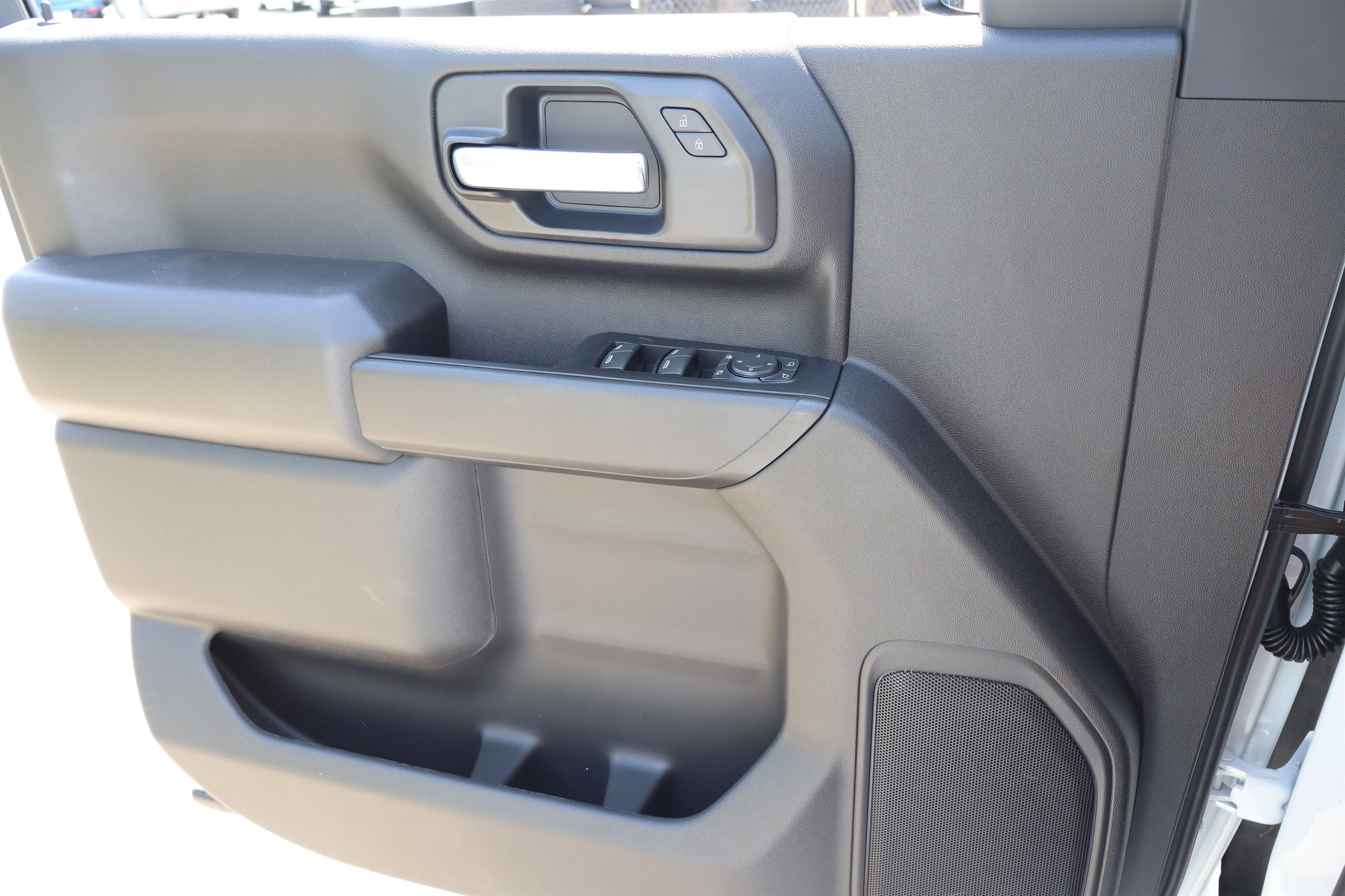 2026 Chevrolet Silverado 2500HD Custom Crew Cab 4WD