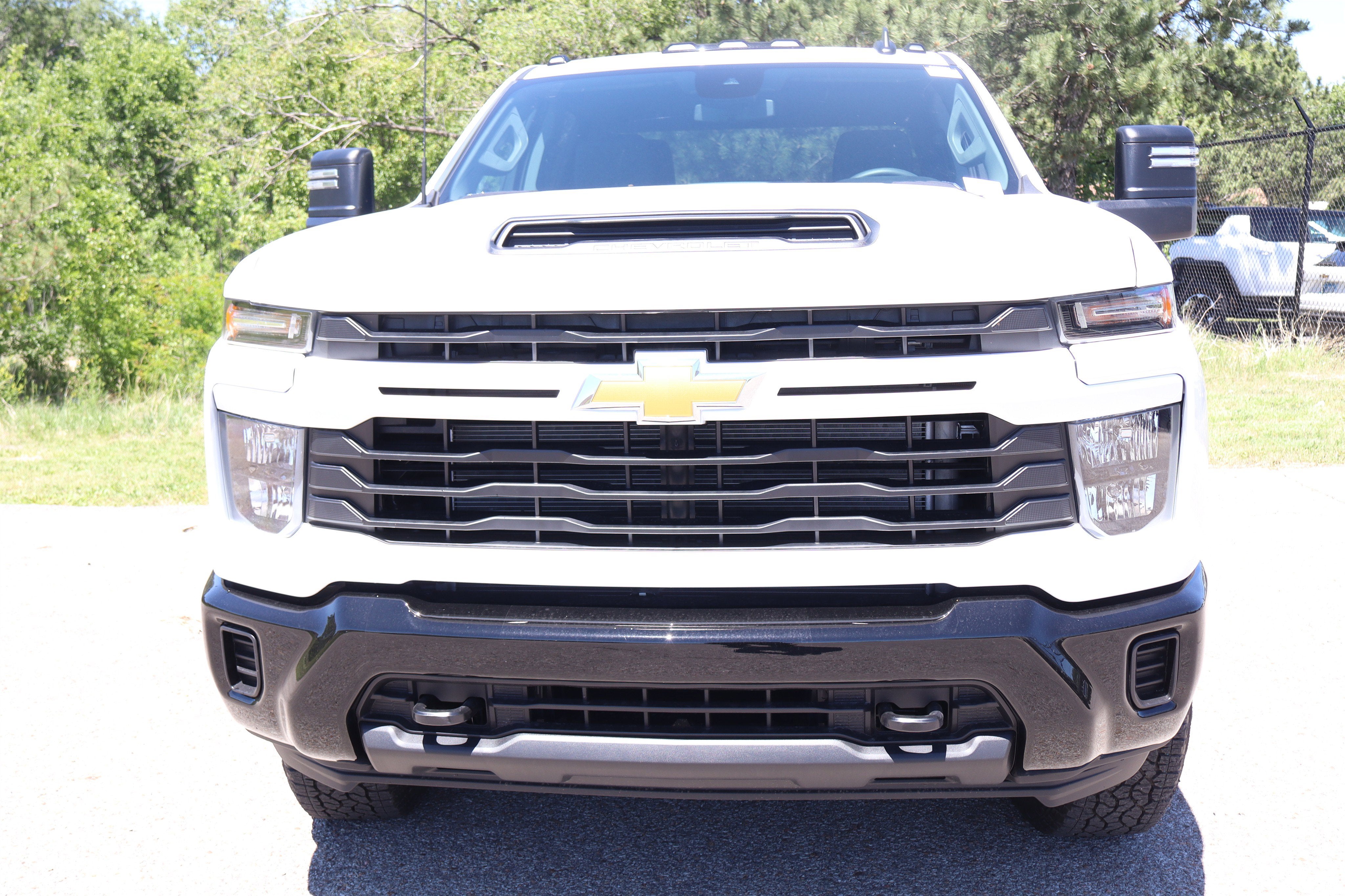2026 Chevrolet Silverado 2500HD Custom Crew Cab 4WD
