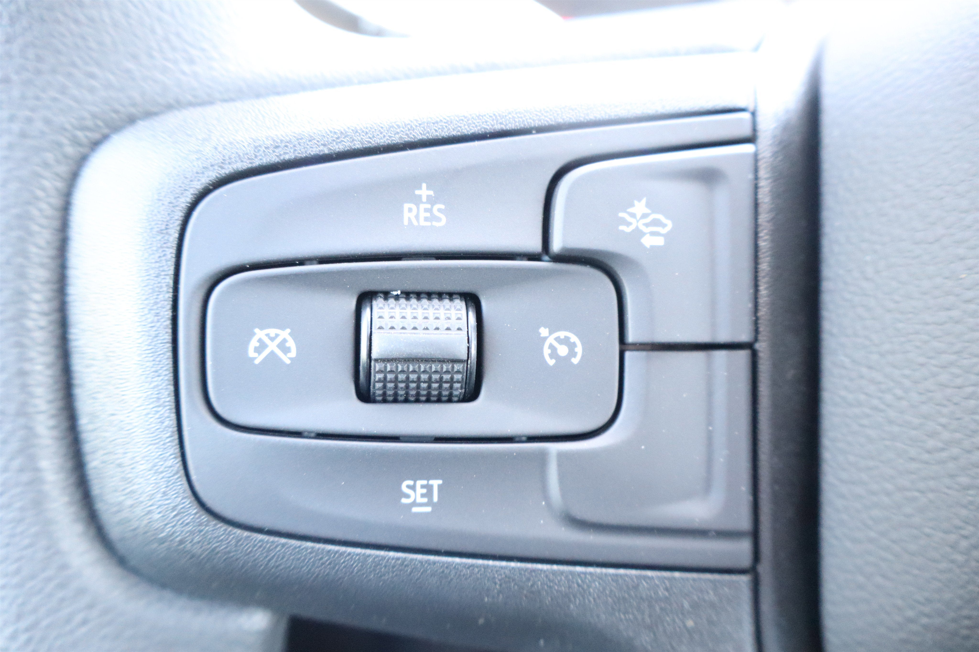 2026 Chevrolet Silverado 2500HD Custom Crew Cab 4WD