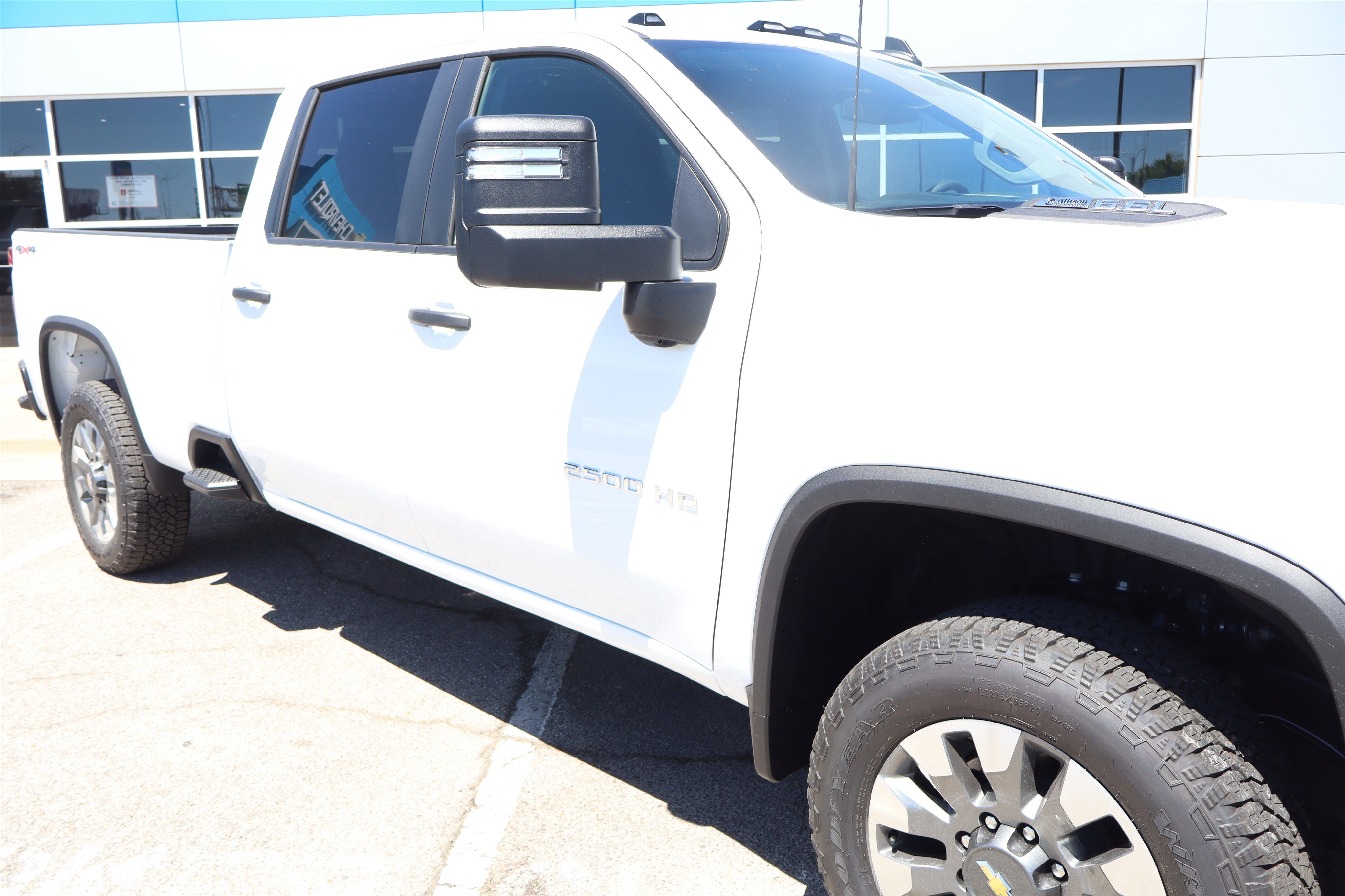 2026 Chevrolet Silverado 2500HD Custom Crew Cab 4WD