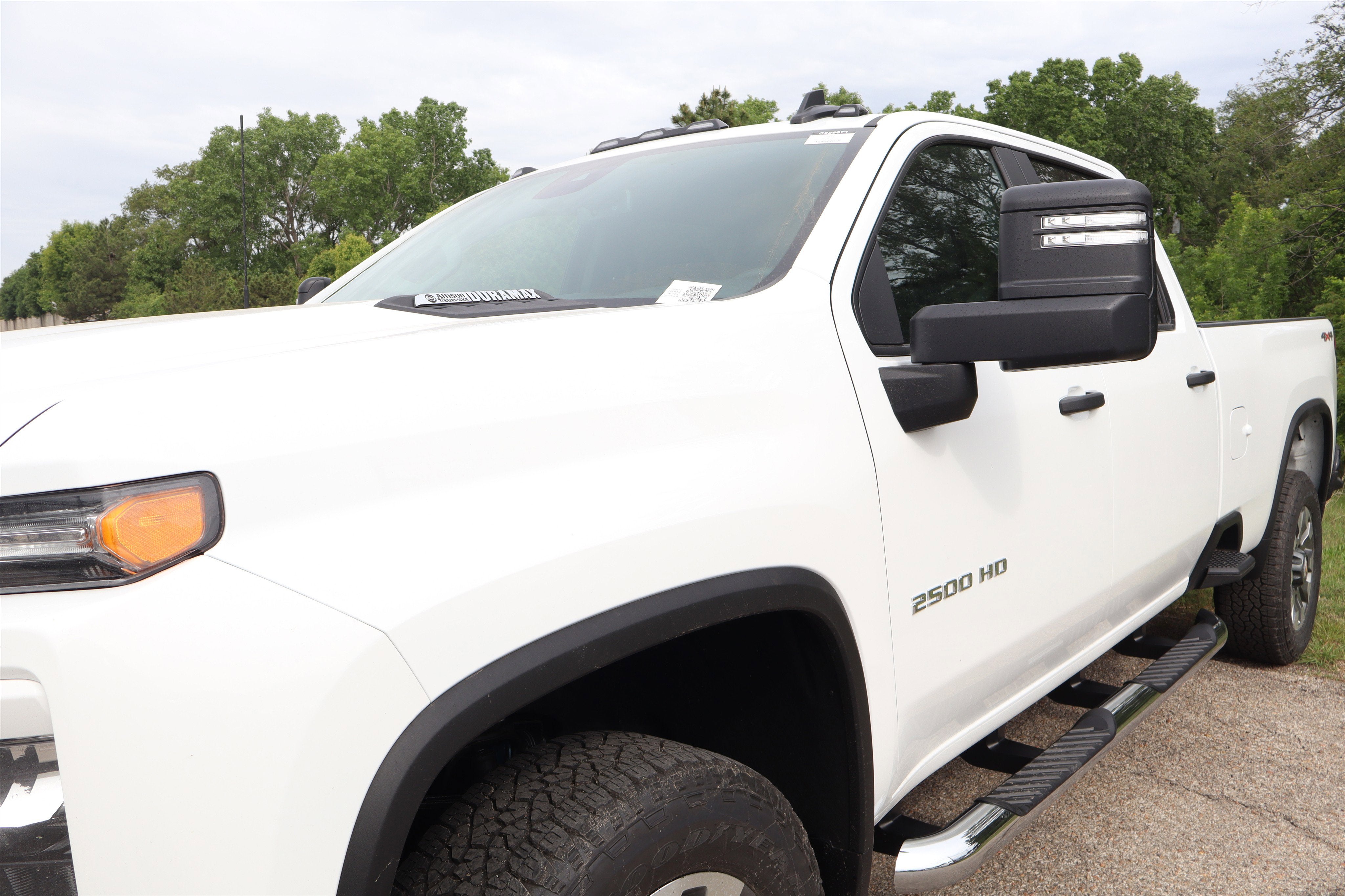 2026 Chevrolet Silverado 2500HD Custom Crew Cab 4WD
