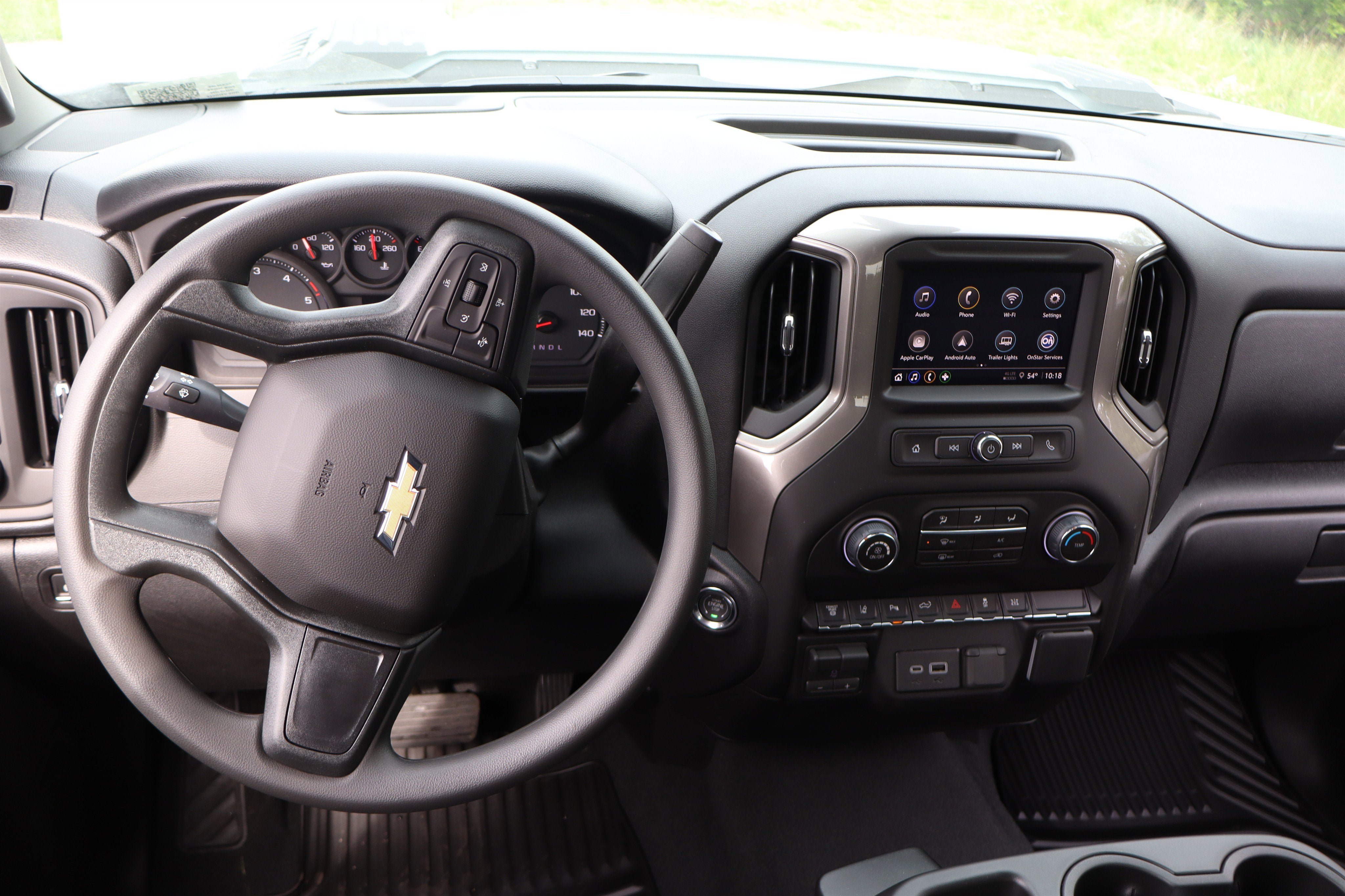 2026 Chevrolet Silverado 2500HD Custom Crew Cab 4WD