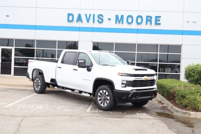 2026 Chevrolet Silverado 2500HD Custom Crew Cab 4WD