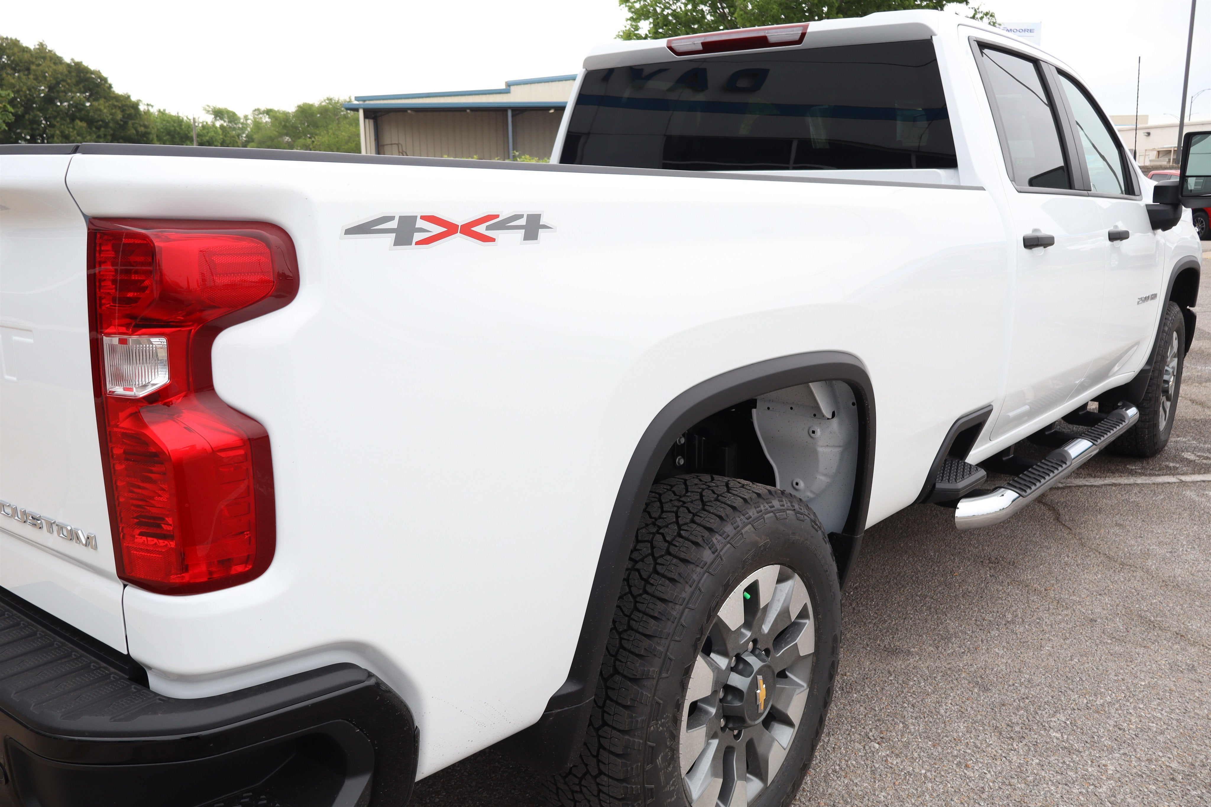 2026 Chevrolet Silverado 2500HD Custom Crew Cab 4WD