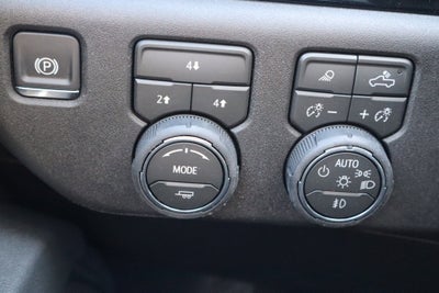 2026 Chevrolet Silverado 2500HD LT Crew Cab 4WD