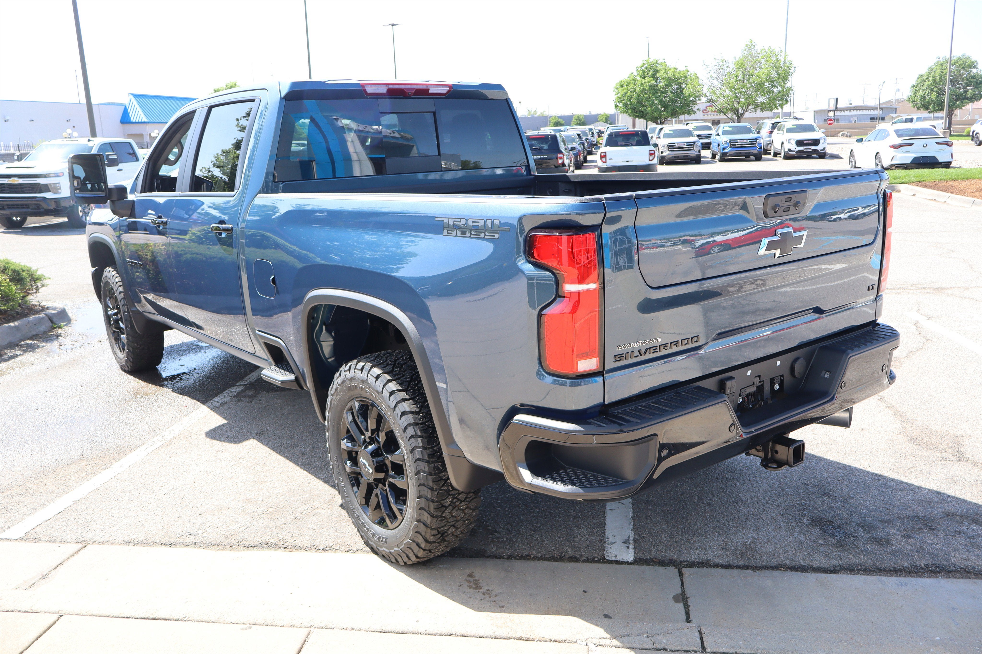 2026 Chevrolet Silverado 2500HD LT Crew Cab 4WD