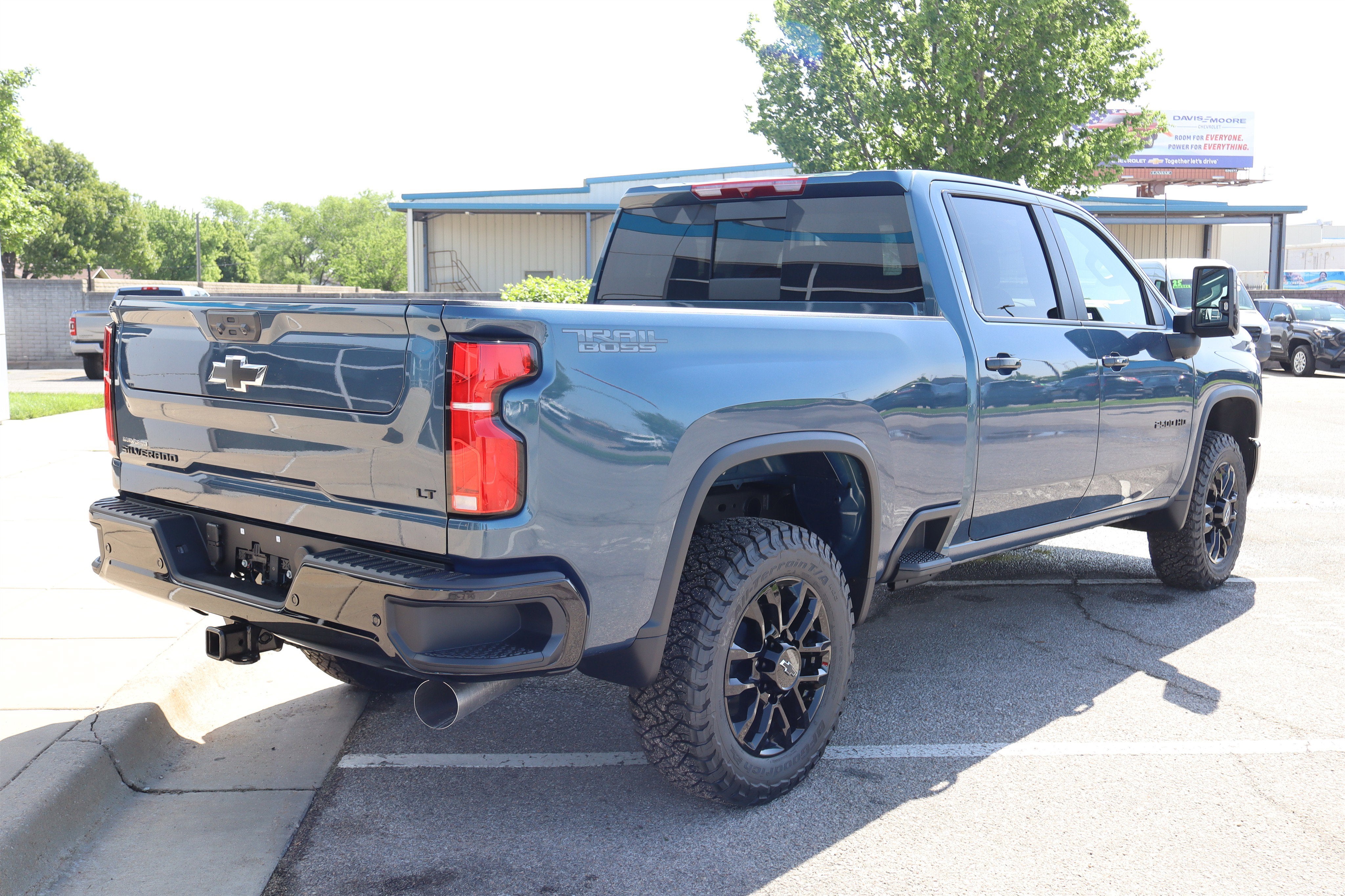2026 Chevrolet Silverado 2500HD LT Crew Cab 4WD