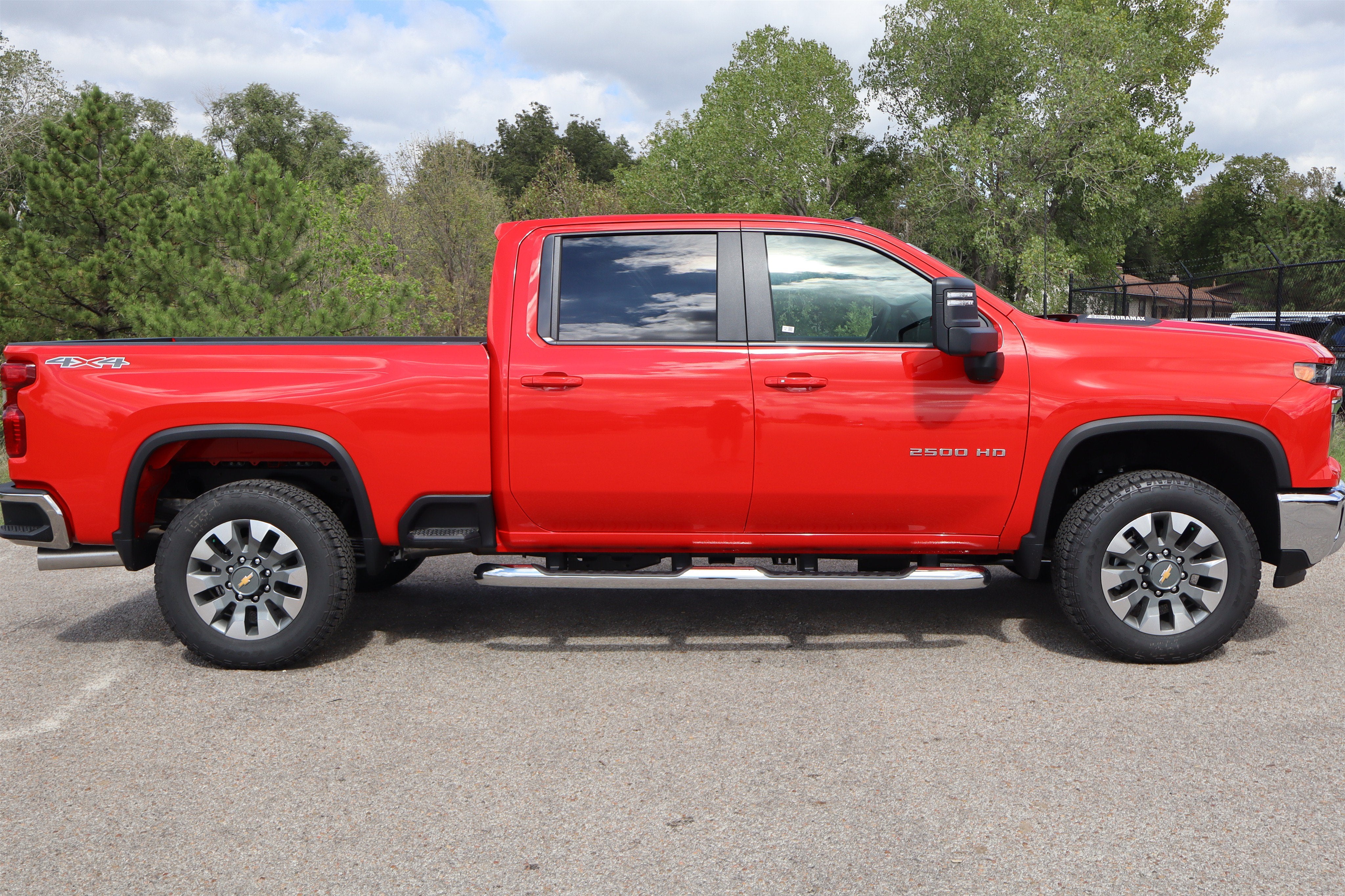 2026 Chevrolet Silverado 2500HD LT Crew Cab 4WD