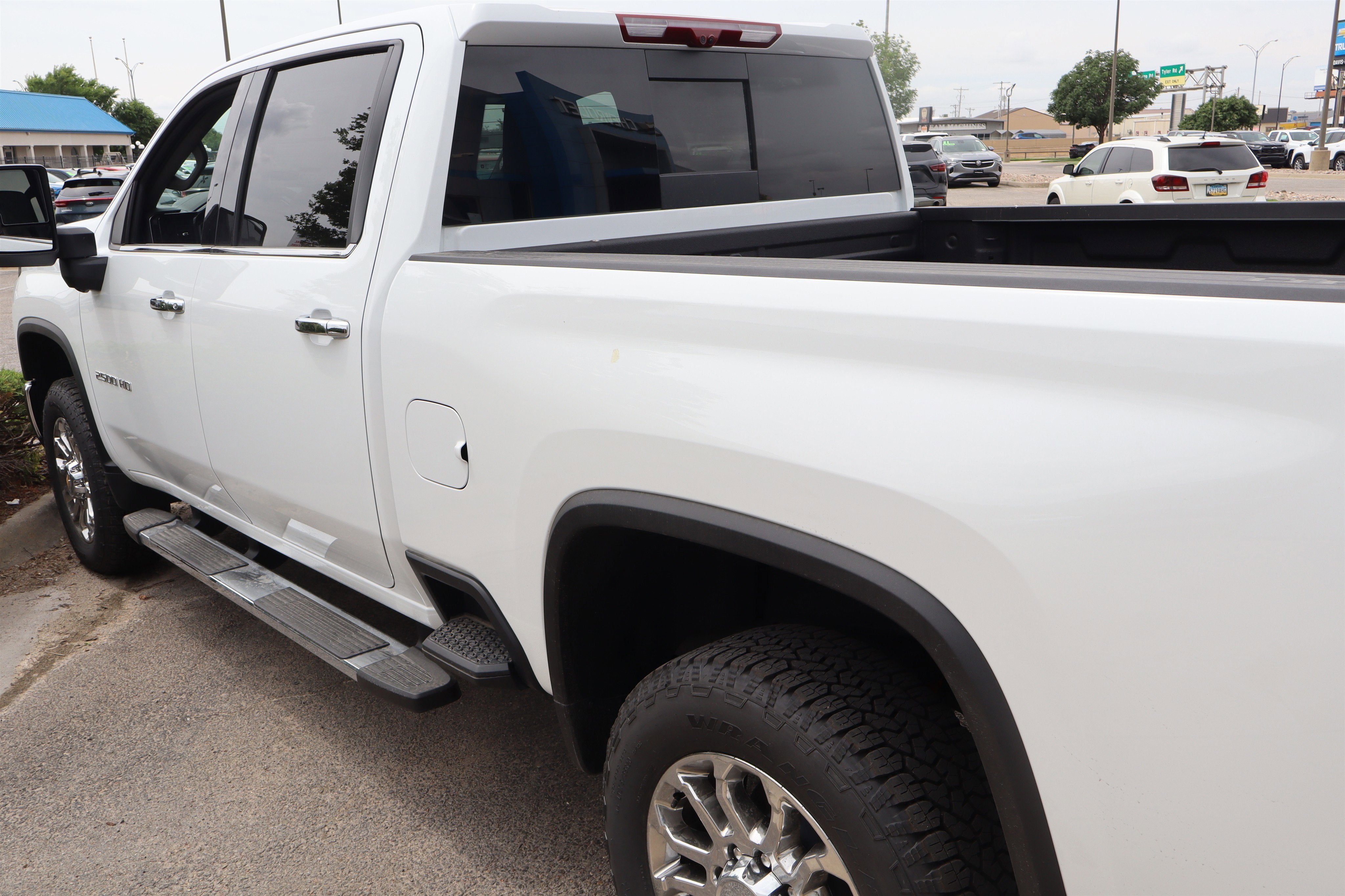 2026 Chevrolet Silverado 2500HD LTZ Crew Cab 4WD