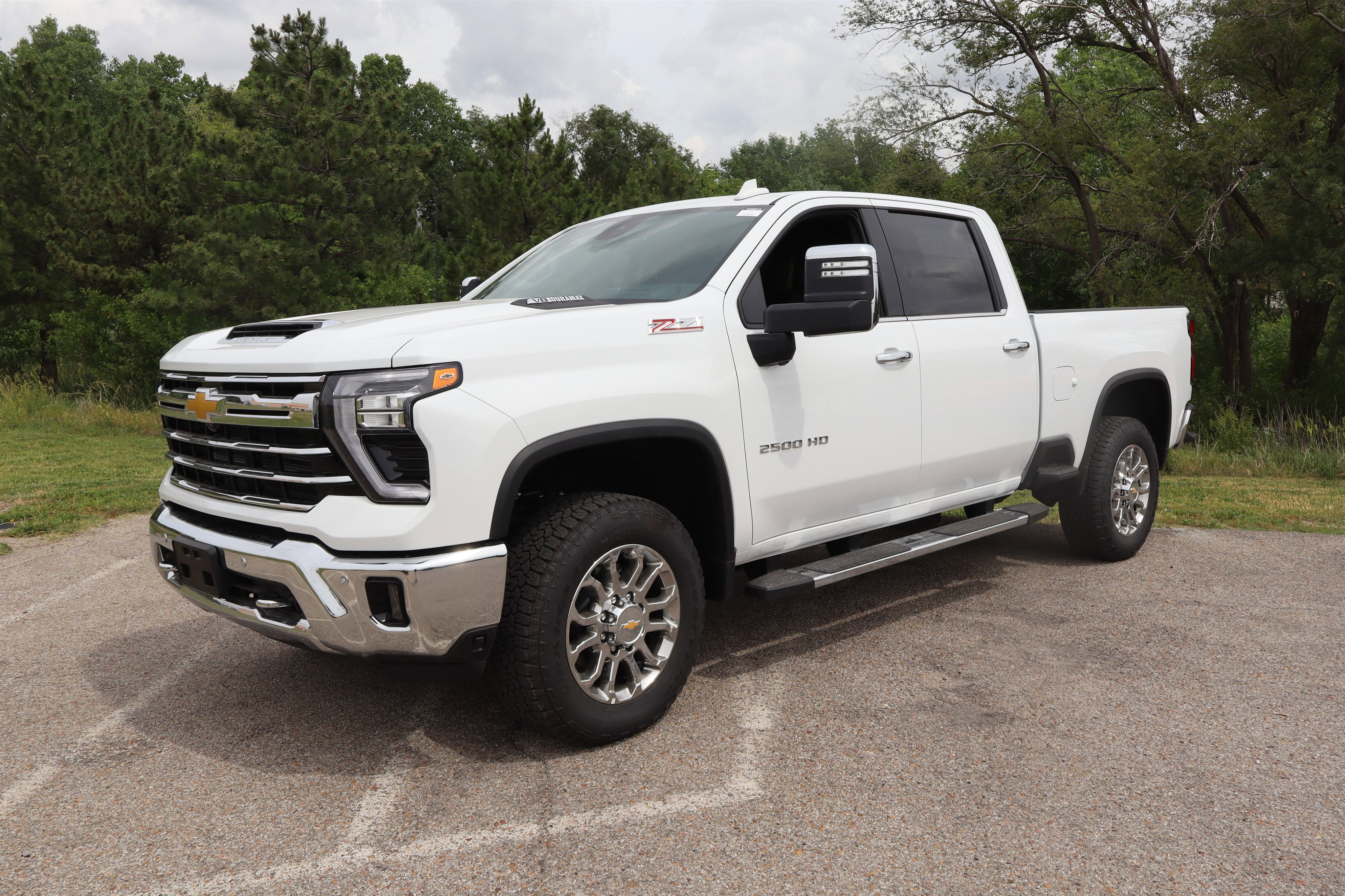 2026 Chevrolet Silverado 2500HD LTZ Crew Cab 4WD