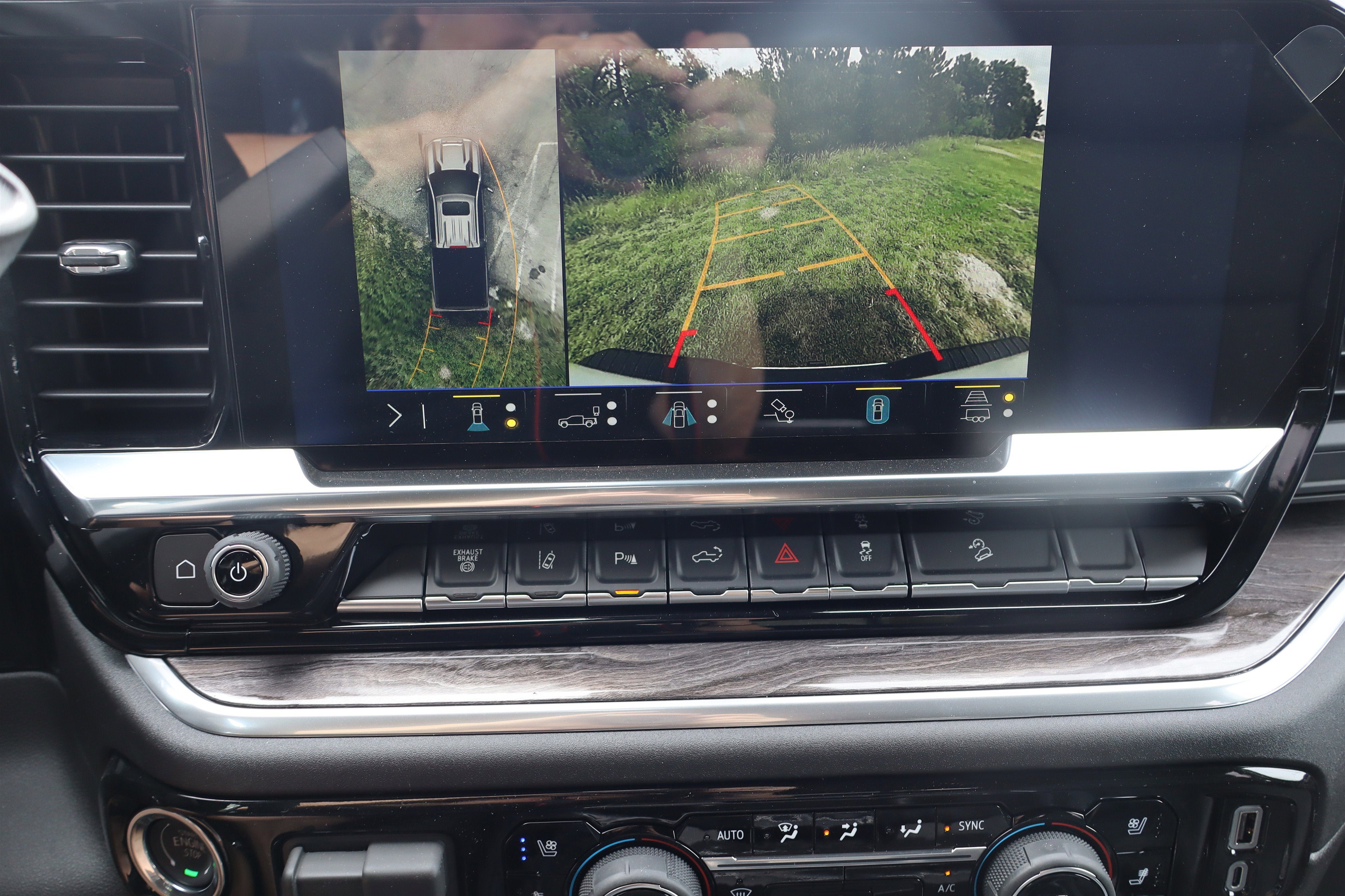 2026 Chevrolet Silverado 2500HD LTZ Crew Cab 4WD