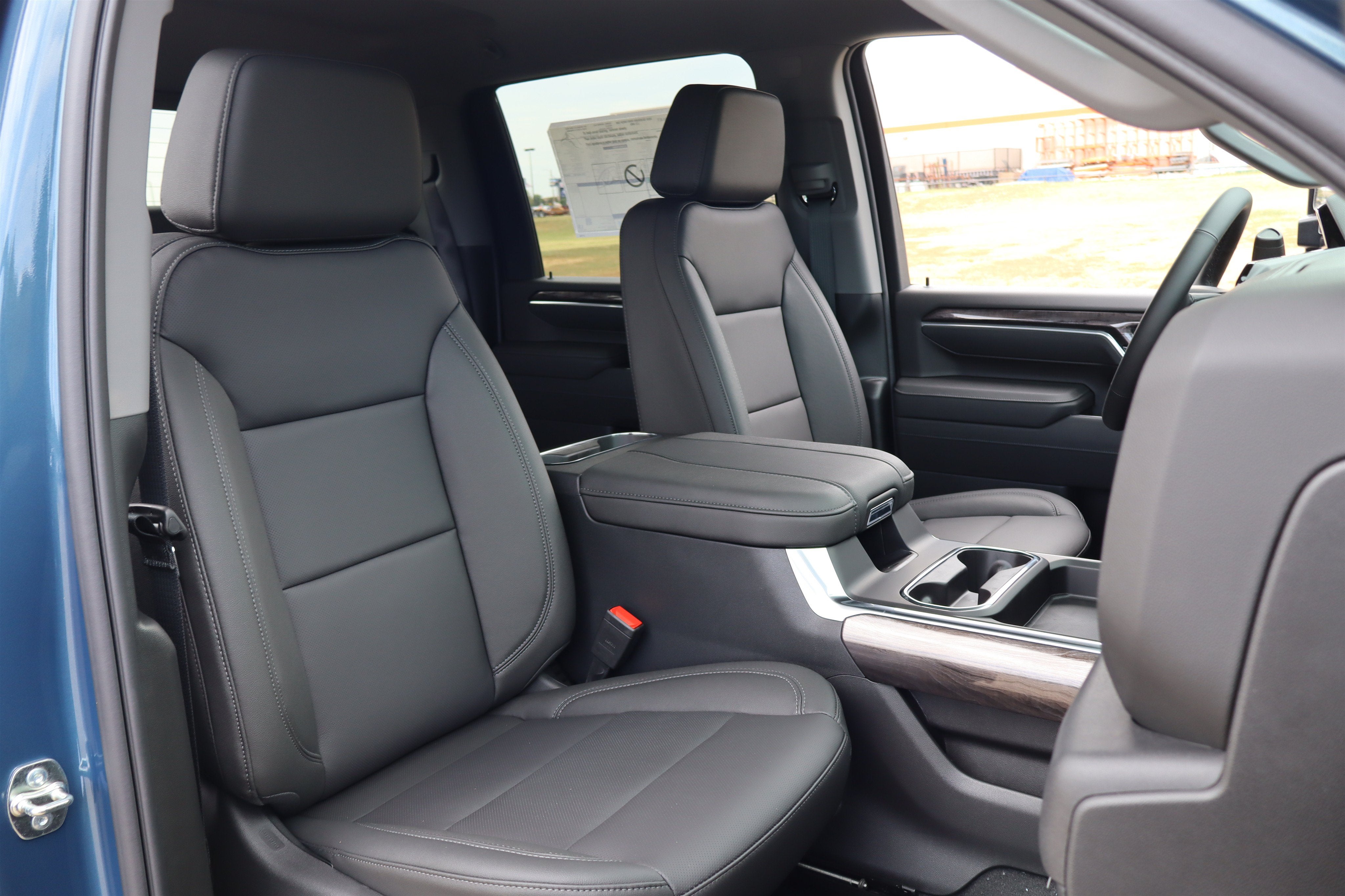 2026 Chevrolet Silverado 2500HD LTZ Crew Cab 4WD