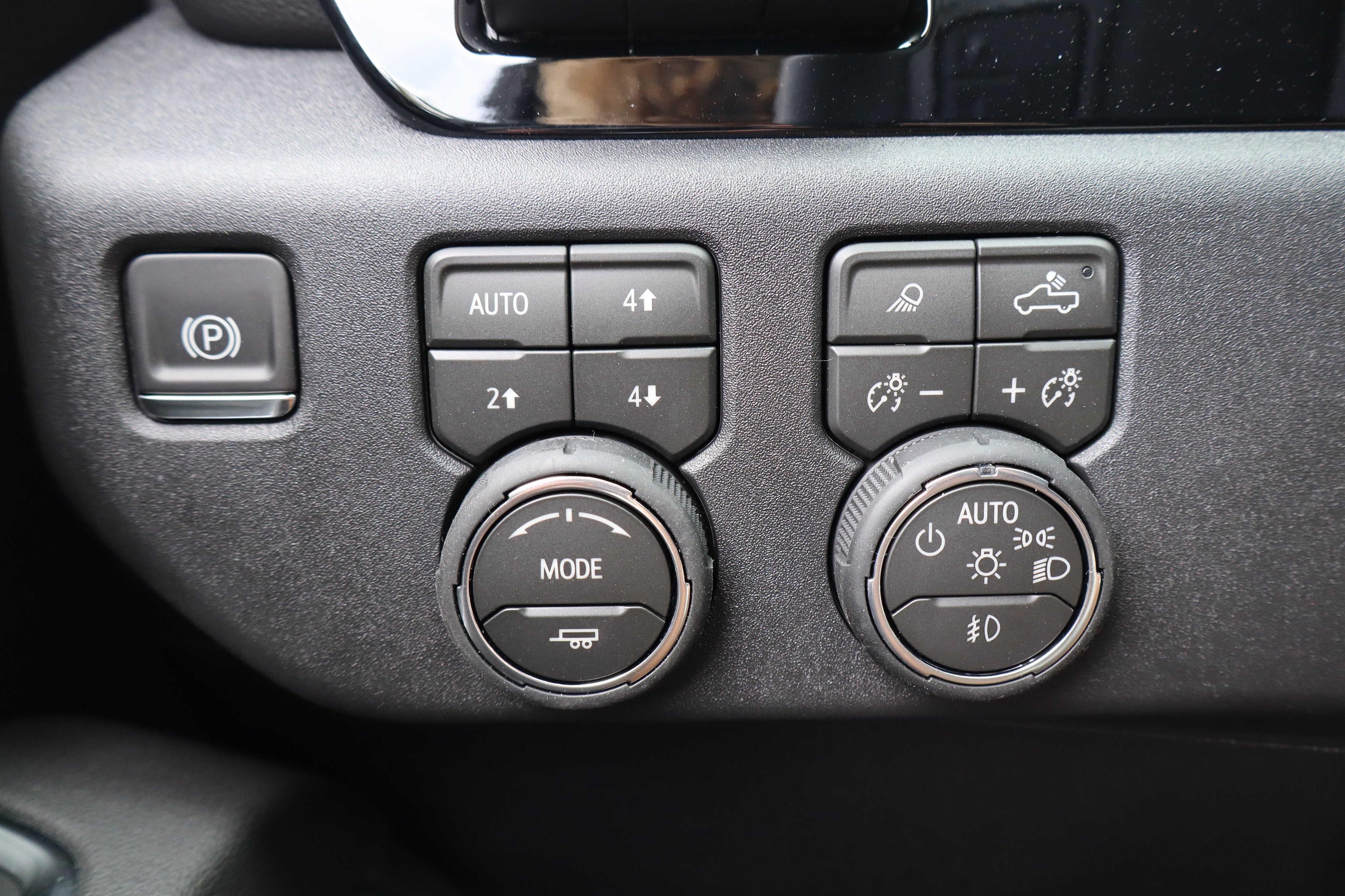 2026 Chevrolet Silverado 2500HD LTZ Crew Cab 4WD