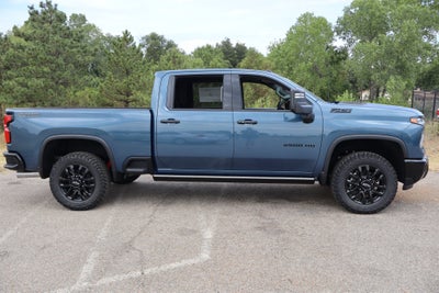 2026 Chevrolet Silverado 2500HD LTZ Crew Cab 4WD