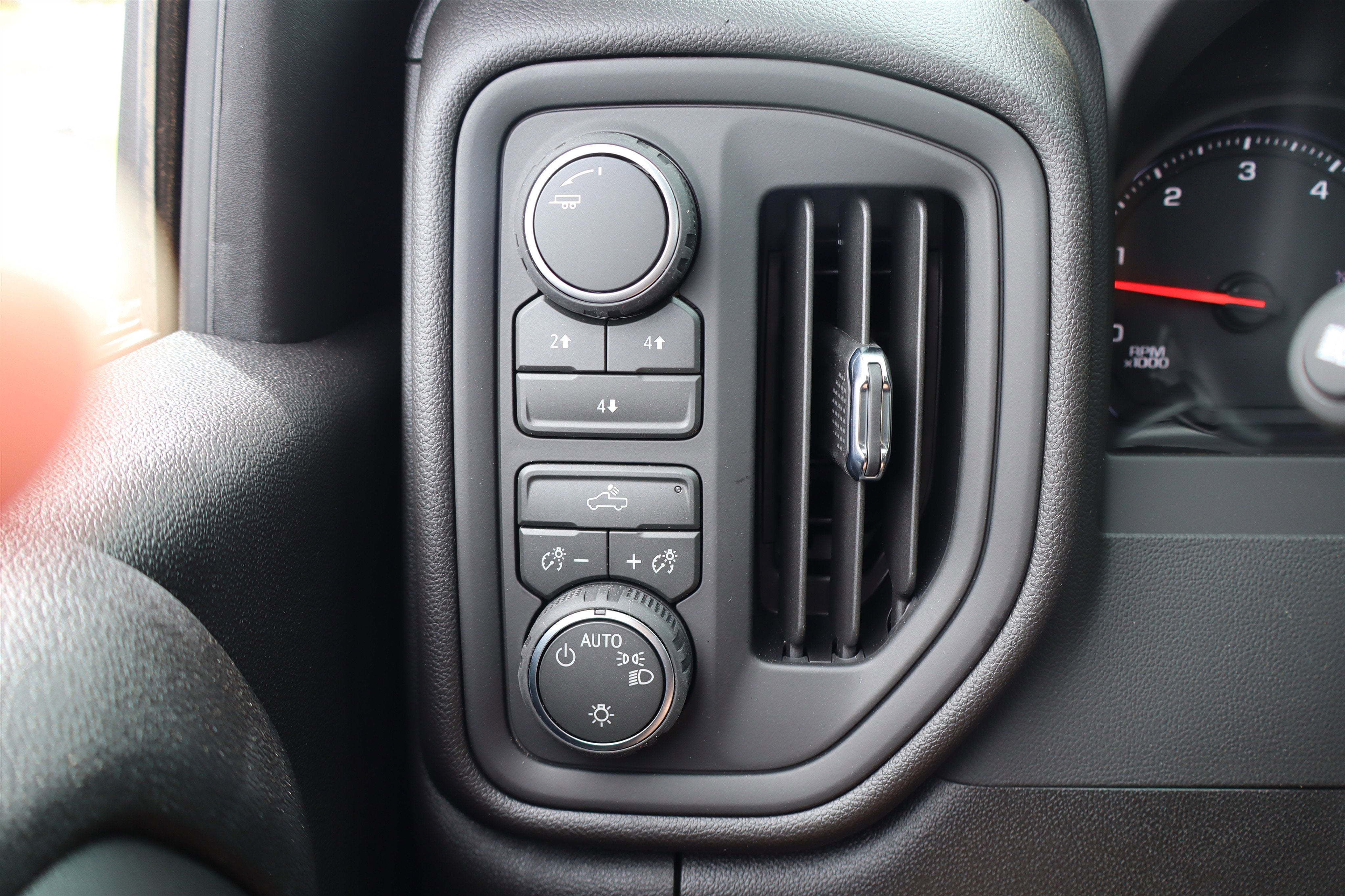 2026 Chevrolet Silverado 3500HD Work Truck 4WD