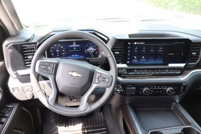 2026 Chevrolet Silverado 3500HD LT Crew Cab 4WD