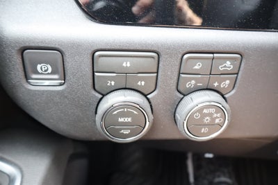 2026 Chevrolet Silverado 3500HD LT Crew Cab 4WD