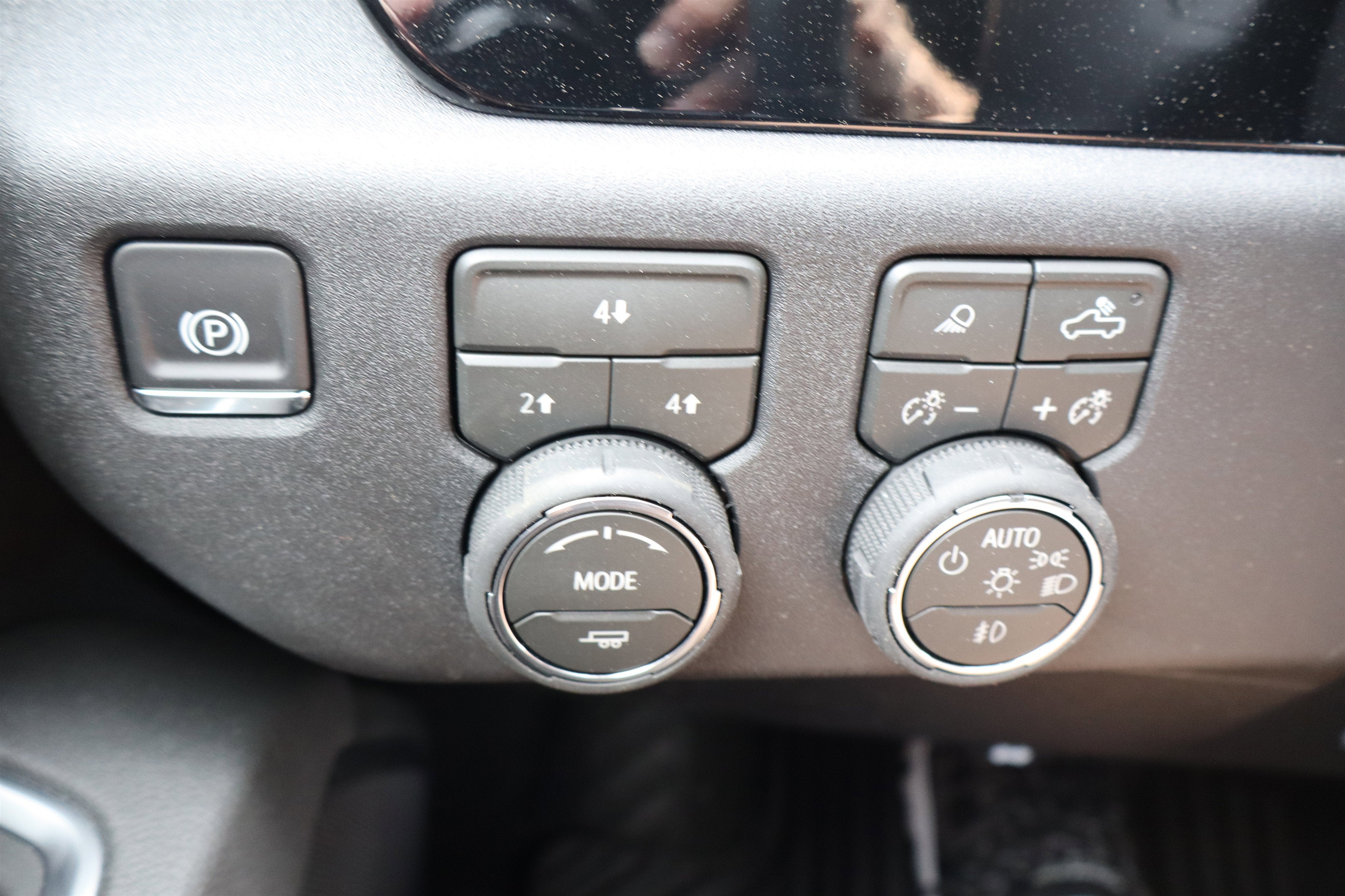 2026 Chevrolet Silverado 3500HD LT Crew Cab 4WD