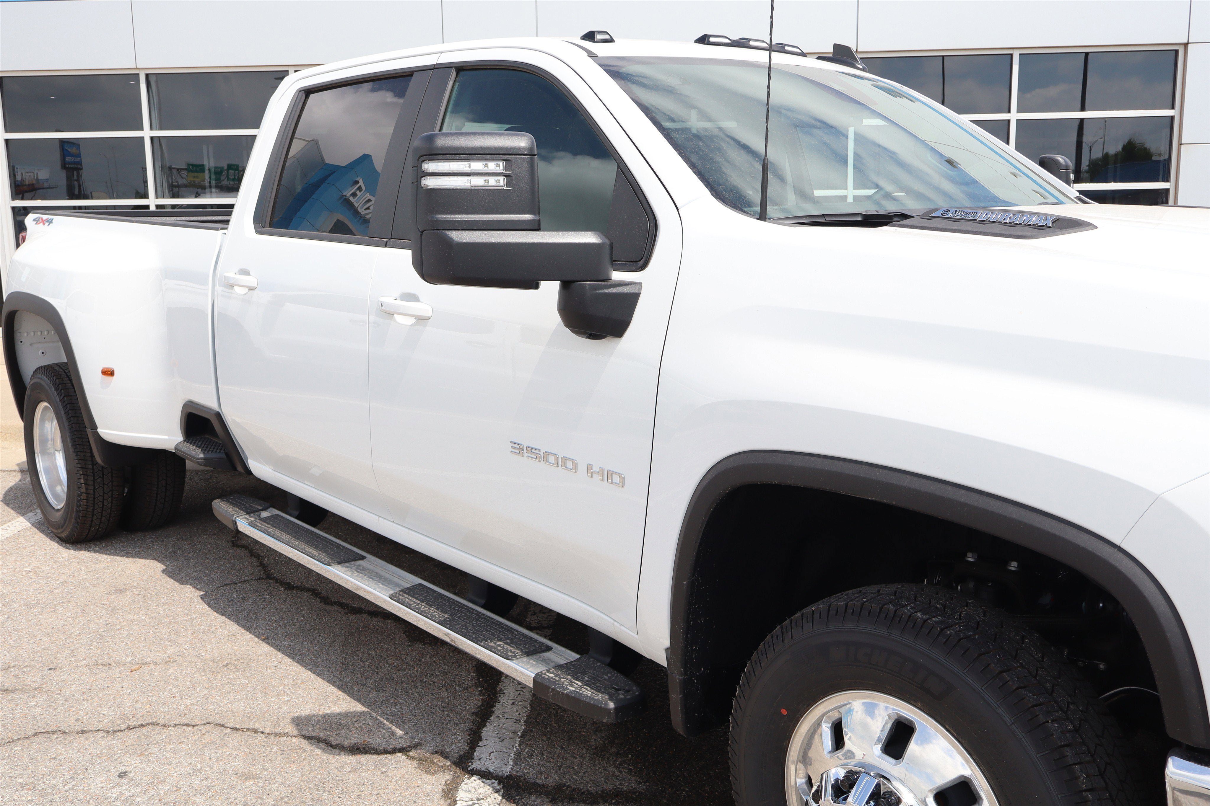 2026 Chevrolet Silverado 3500HD LT Crew Cab 4WD