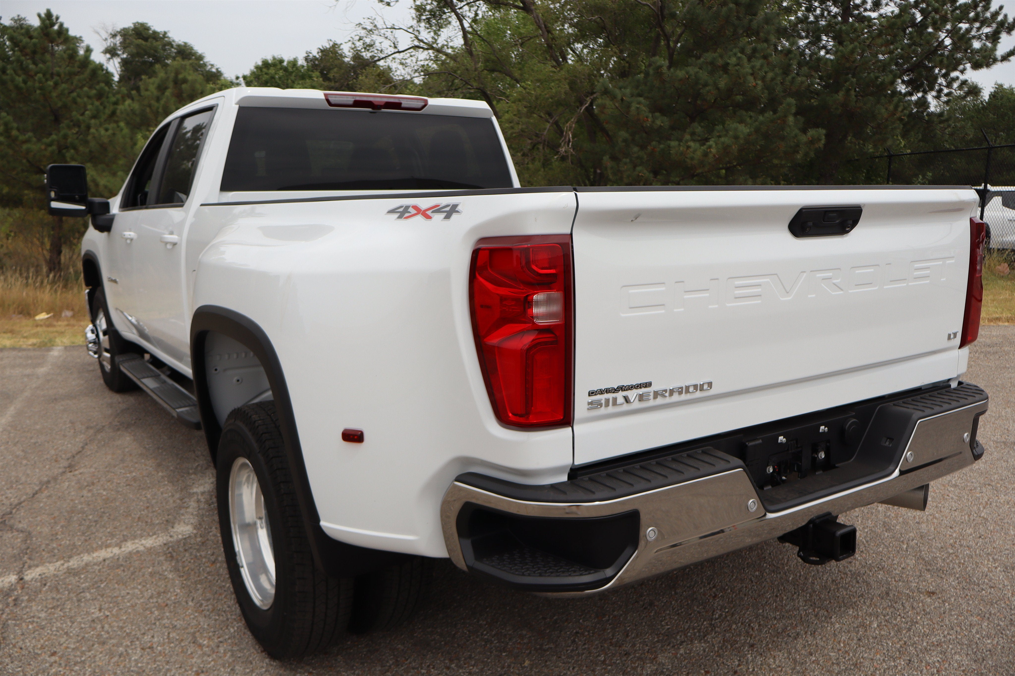 2026 Chevrolet Silverado 3500HD LT Crew Cab 4WD