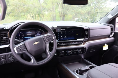 2026 Chevrolet Silverado 3500HD LT Crew Cab 4WD