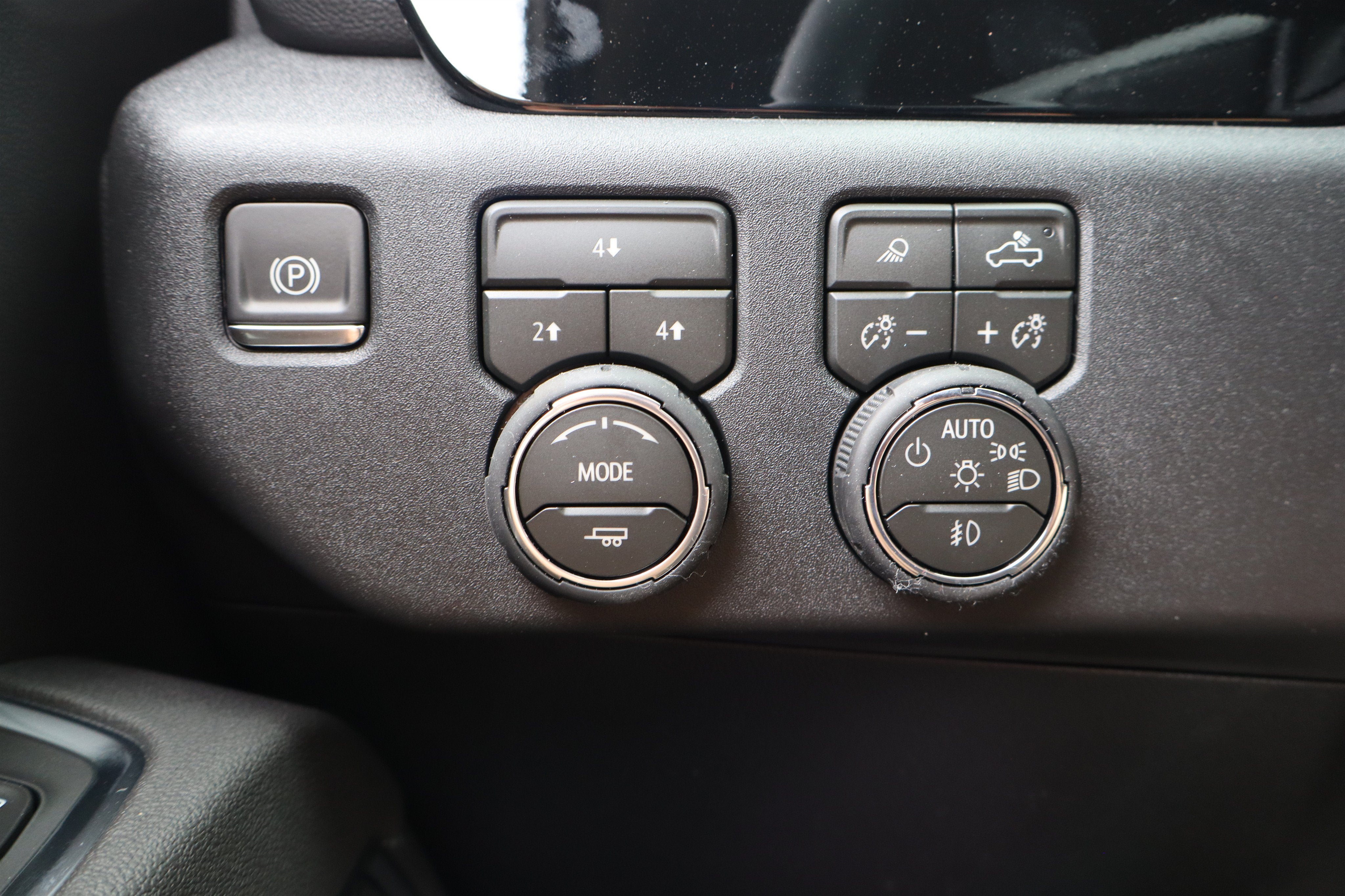 2026 Chevrolet Silverado 3500HD LT Crew Cab 4WD