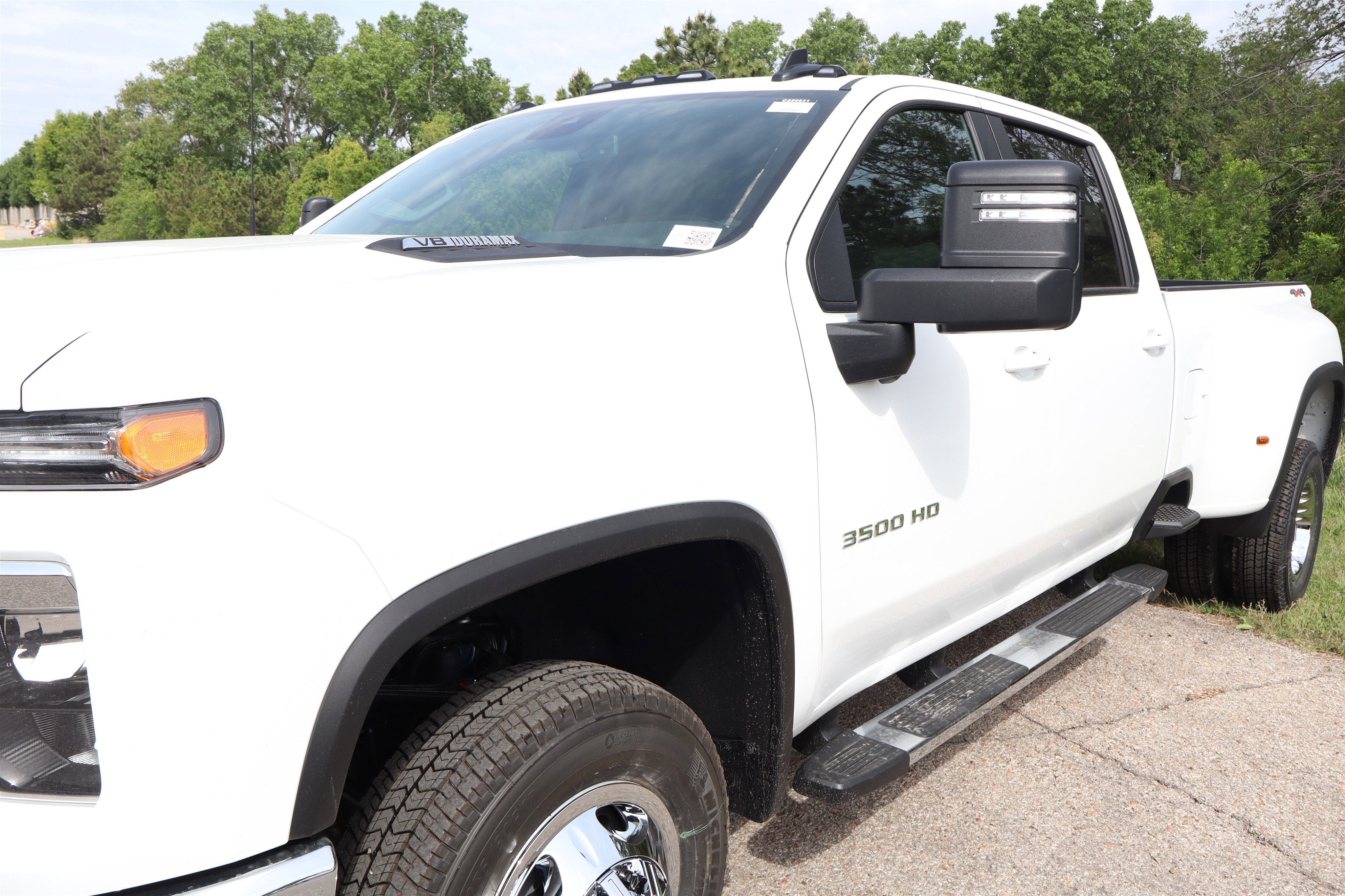 2026 Chevrolet Silverado 3500HD LT Crew Cab 4WD