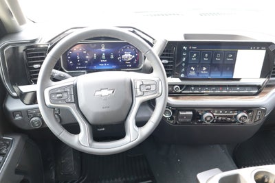 2026 Chevrolet Silverado 3500HD LT Crew Cab 4WD