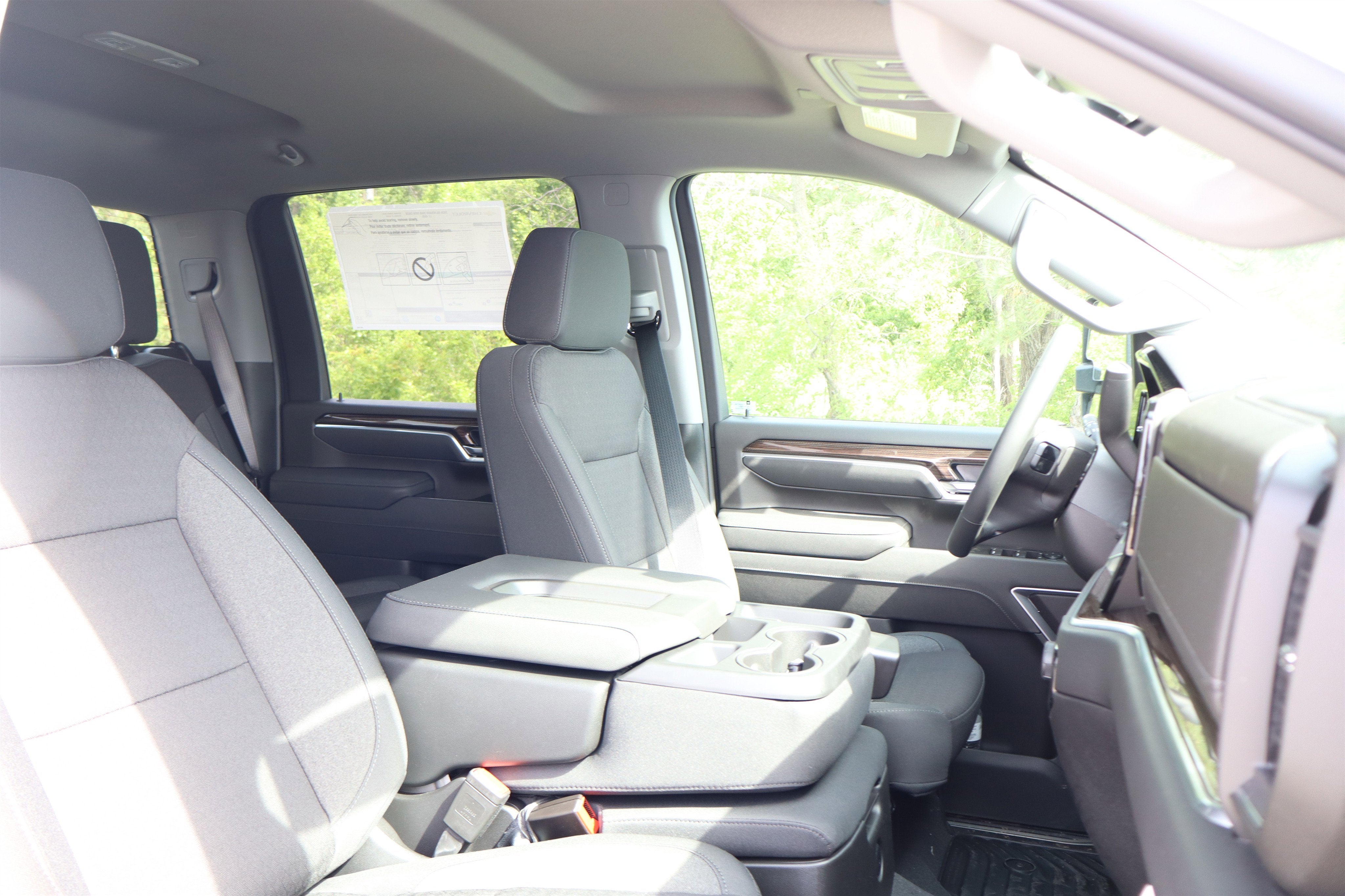 2026 Chevrolet Silverado 3500HD LT Crew Cab 4WD