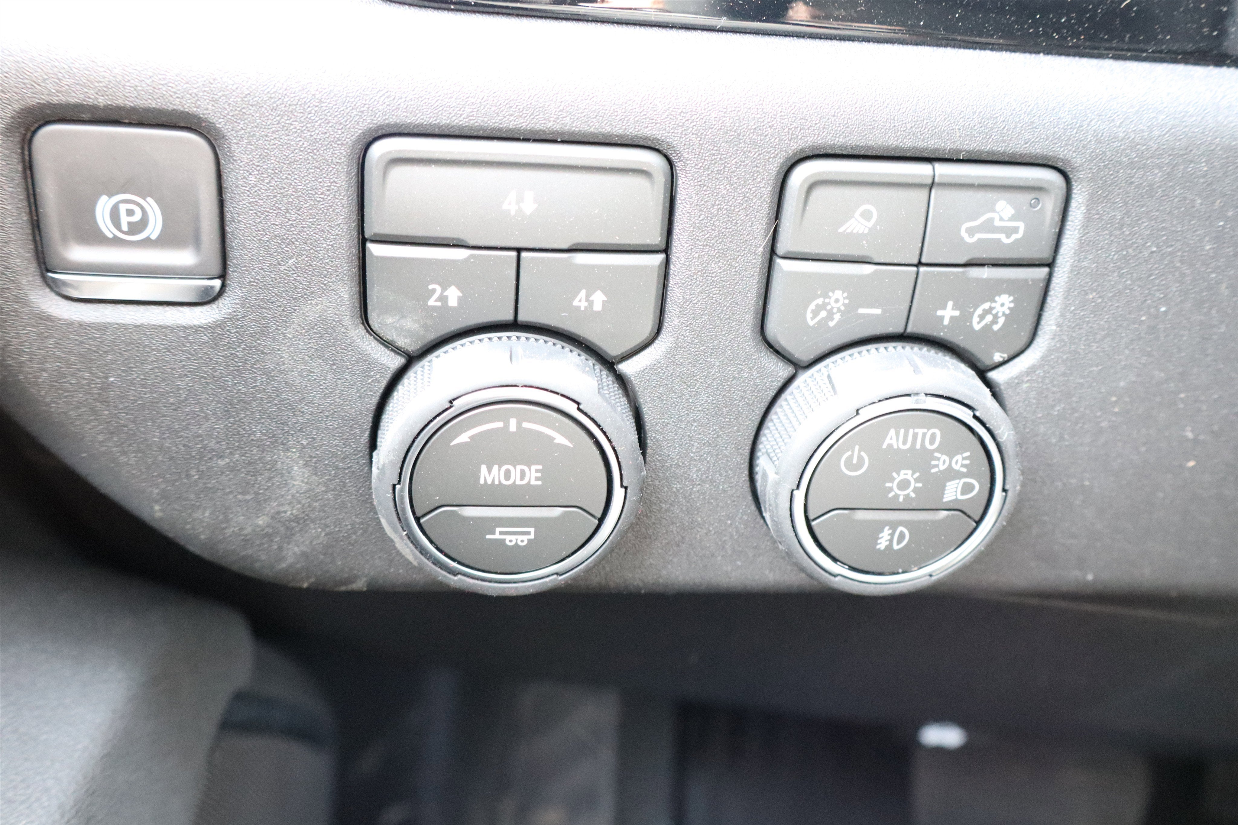 2026 Chevrolet Silverado 3500HD LT Crew Cab 4WD