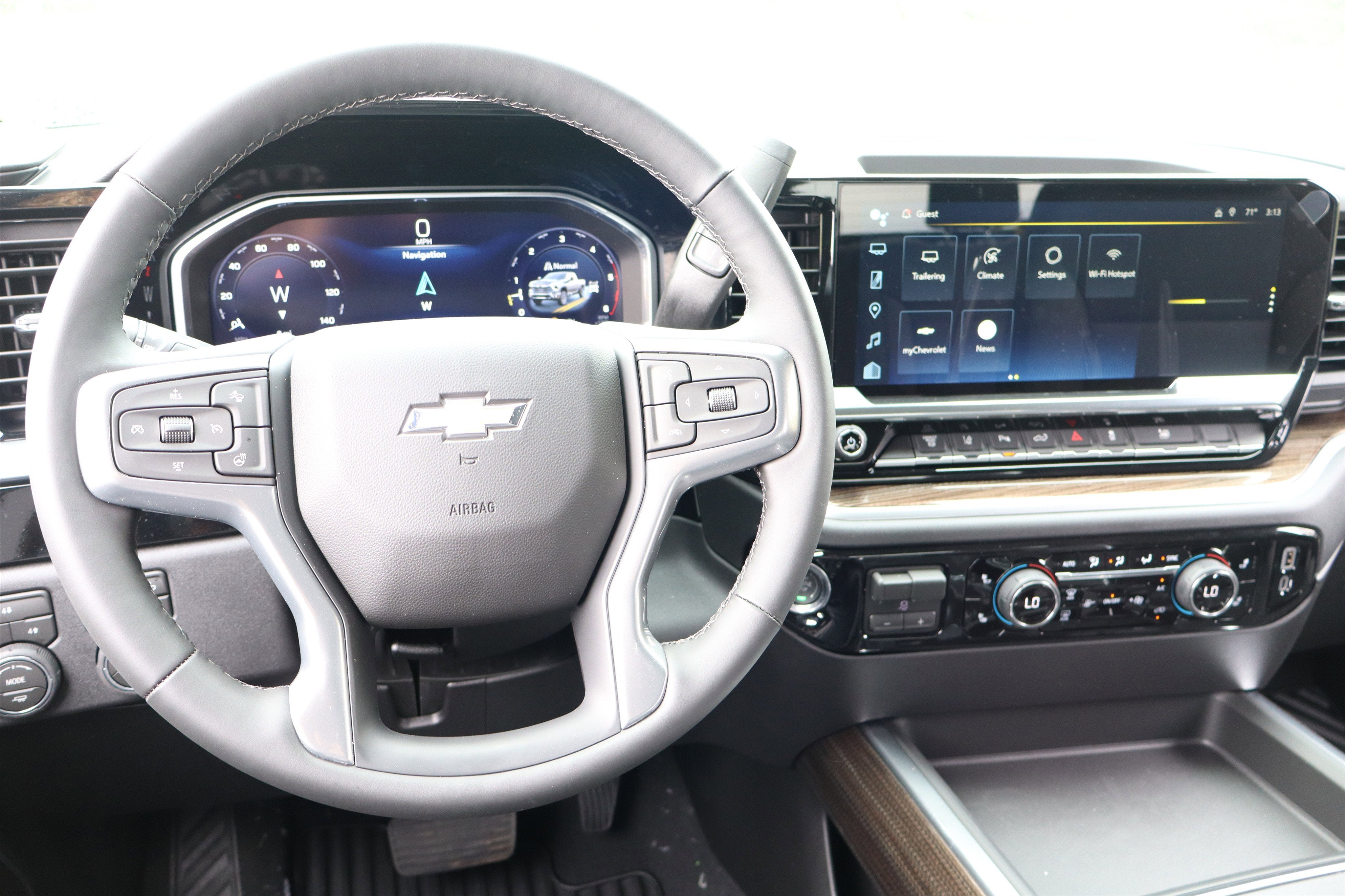 2026 Chevrolet Silverado 3500HD LT Crew Cab 4WD