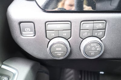 2026 Chevrolet Silverado 3500HD LT Crew Cab 4WD