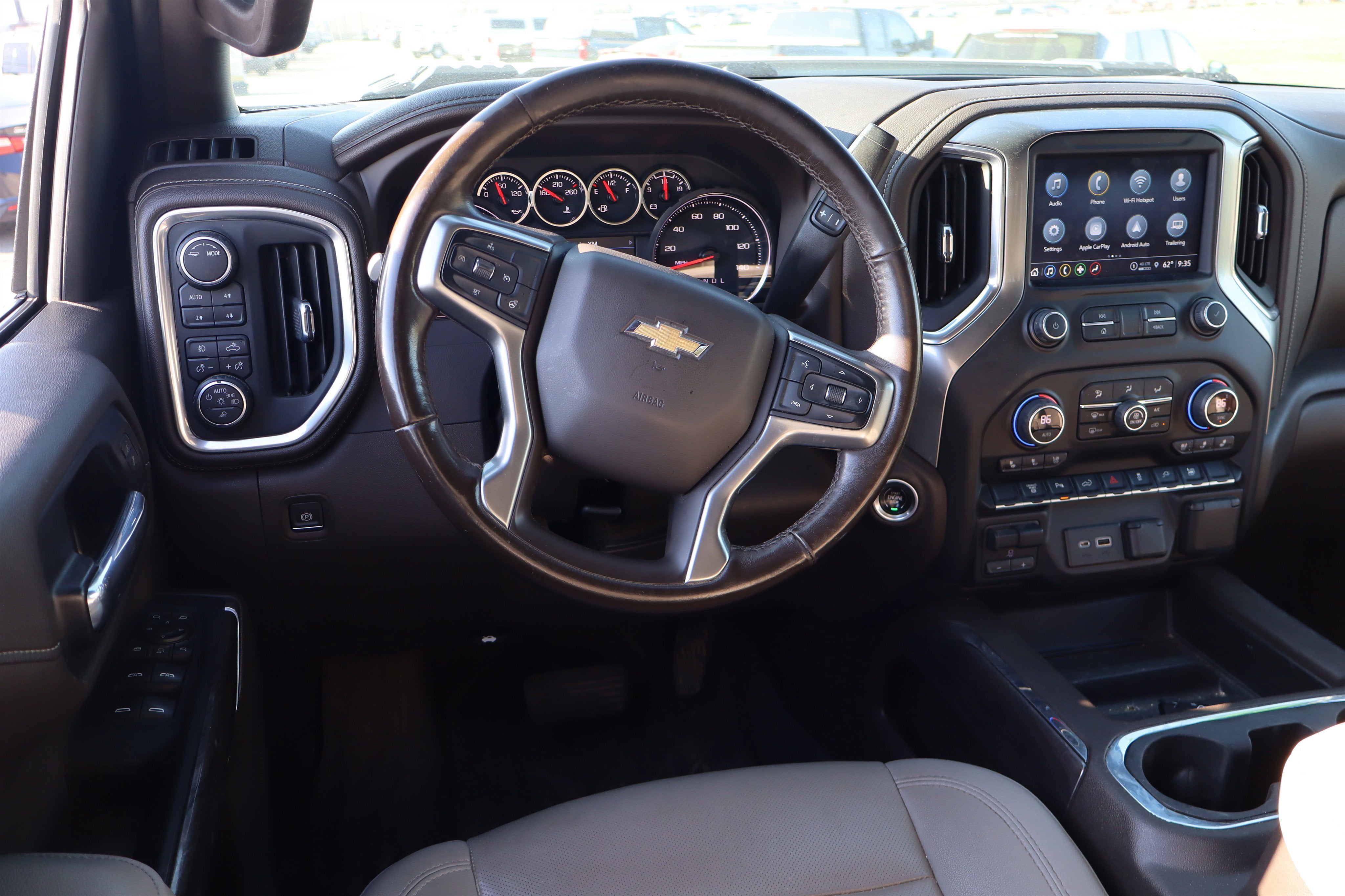 2022 Chevrolet Silverado 2500HD LTZ Crew Cab 4WD