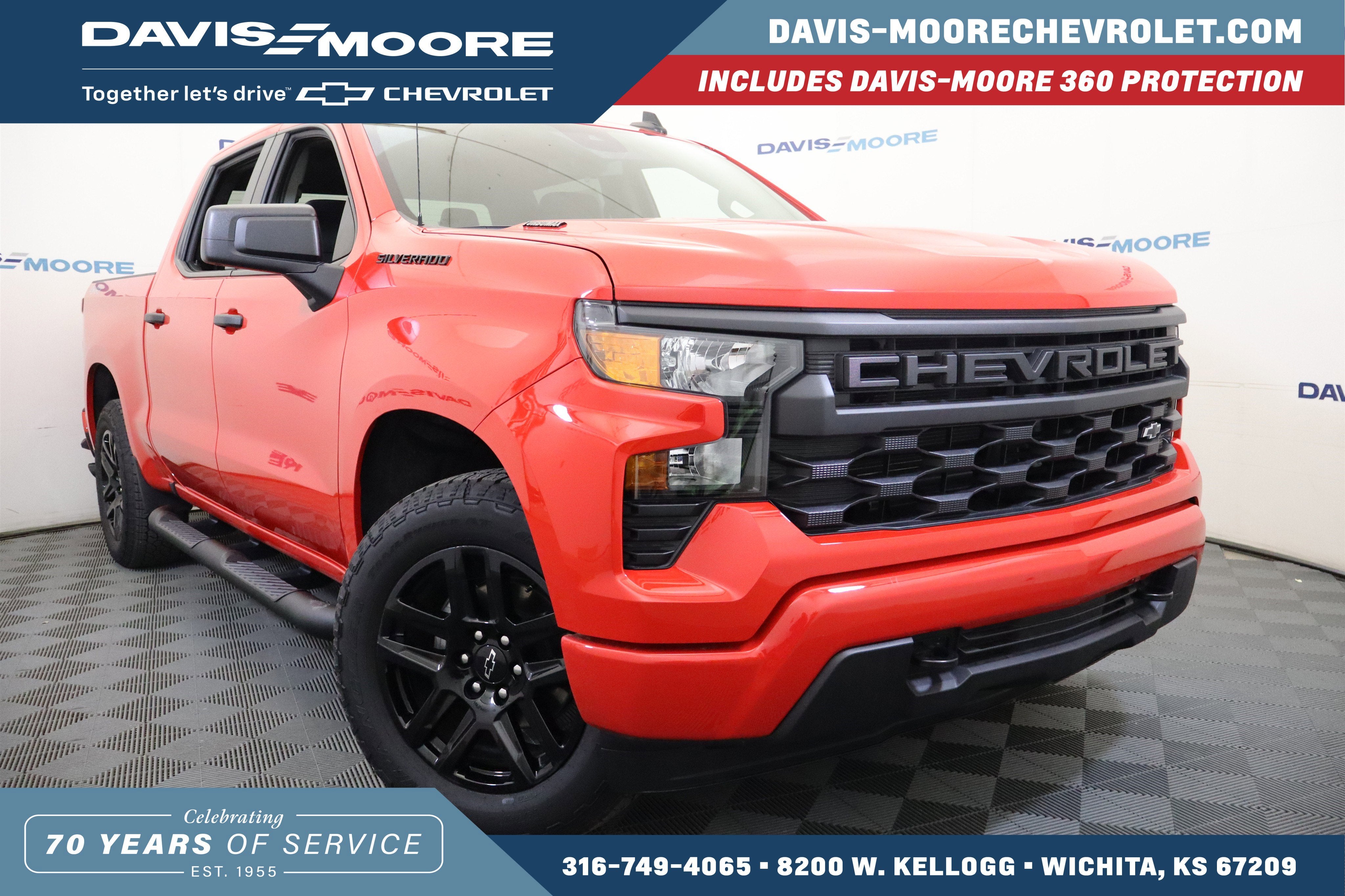 2026 Chevrolet Silverado 1500 Custom Crew Cab 4WD