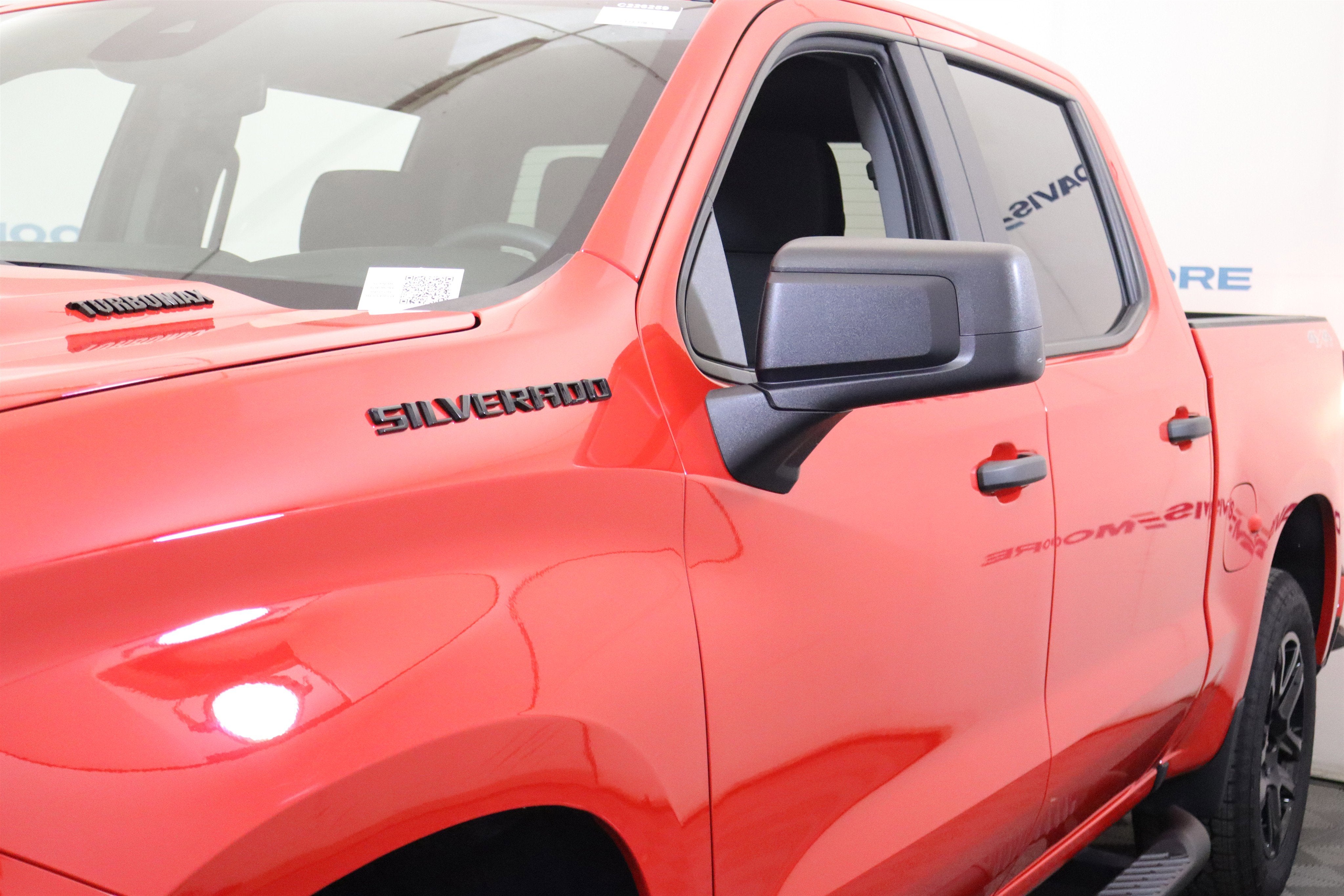 2026 Chevrolet Silverado 1500 Custom Crew Cab 4WD